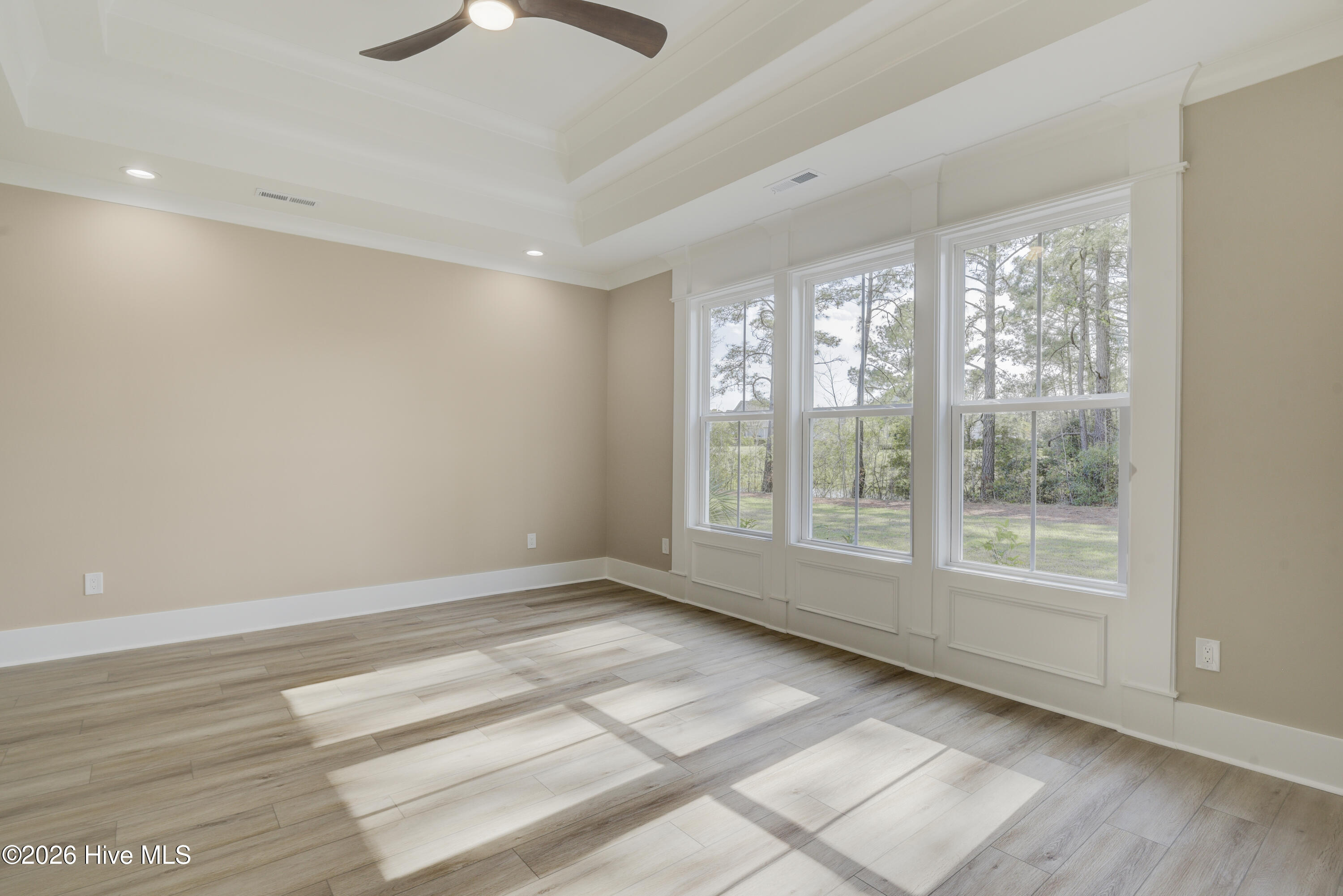 100541947 | Photo 29