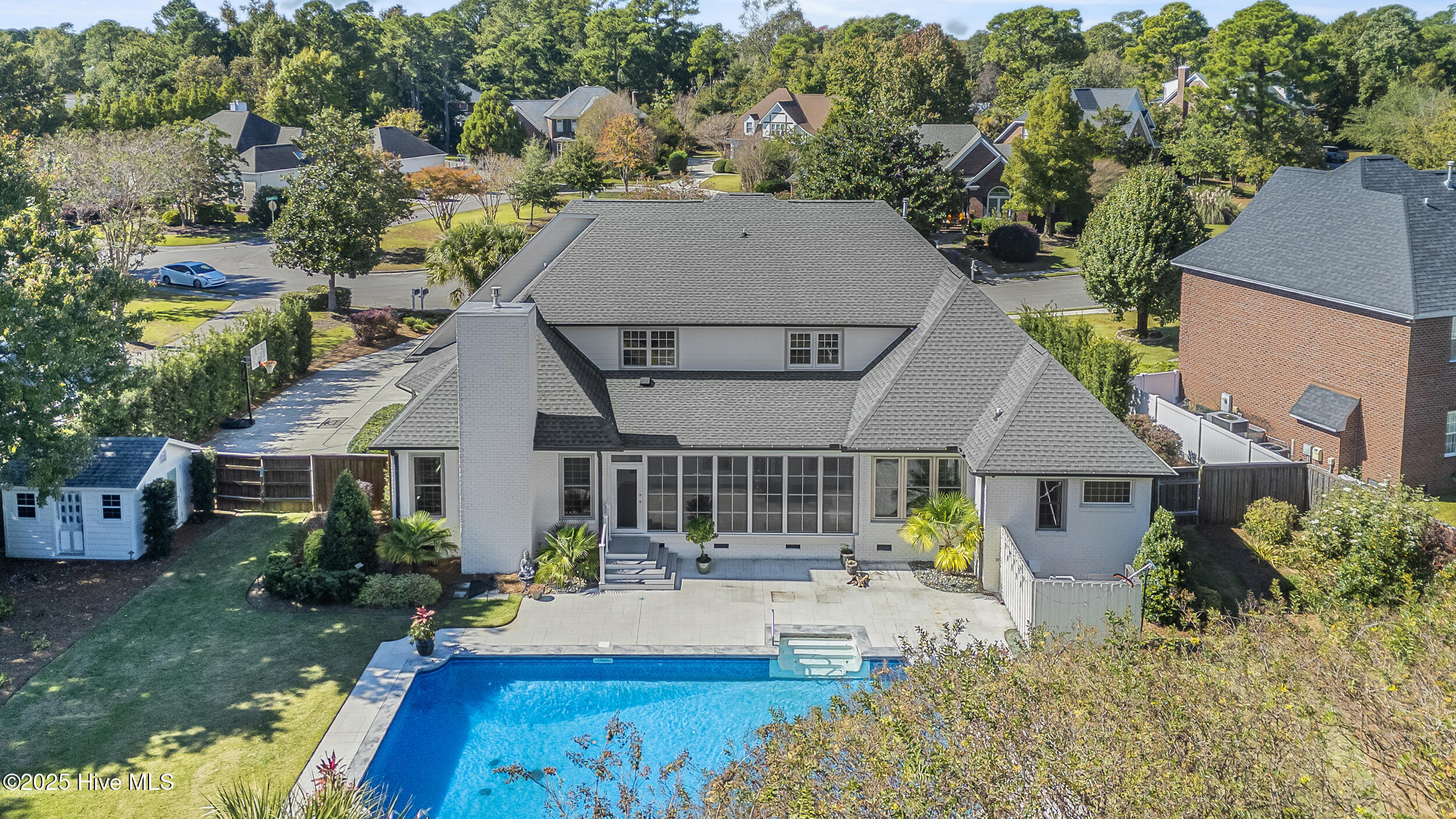 100538758 | Photo 47