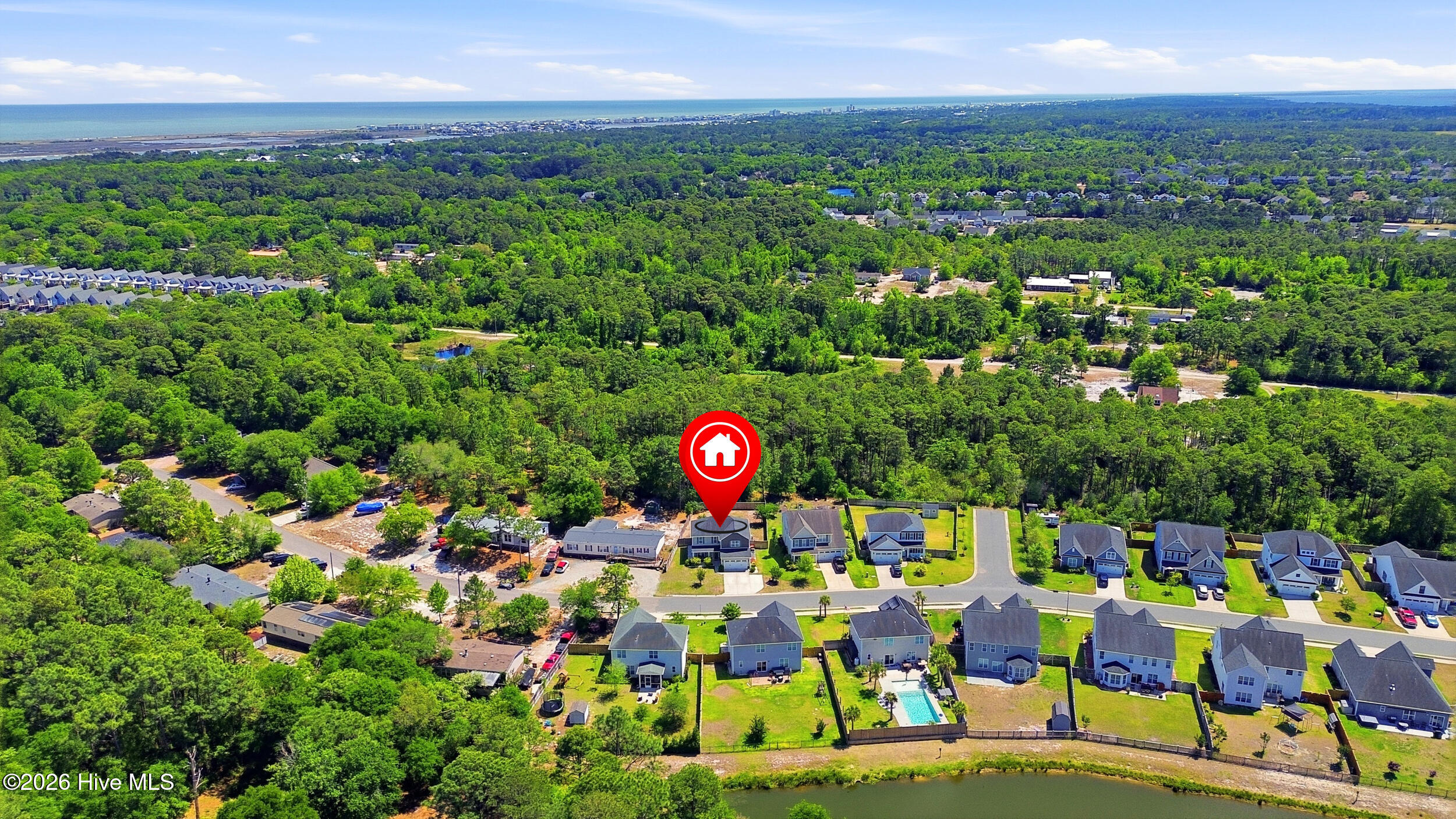 100567137 | Photo 44