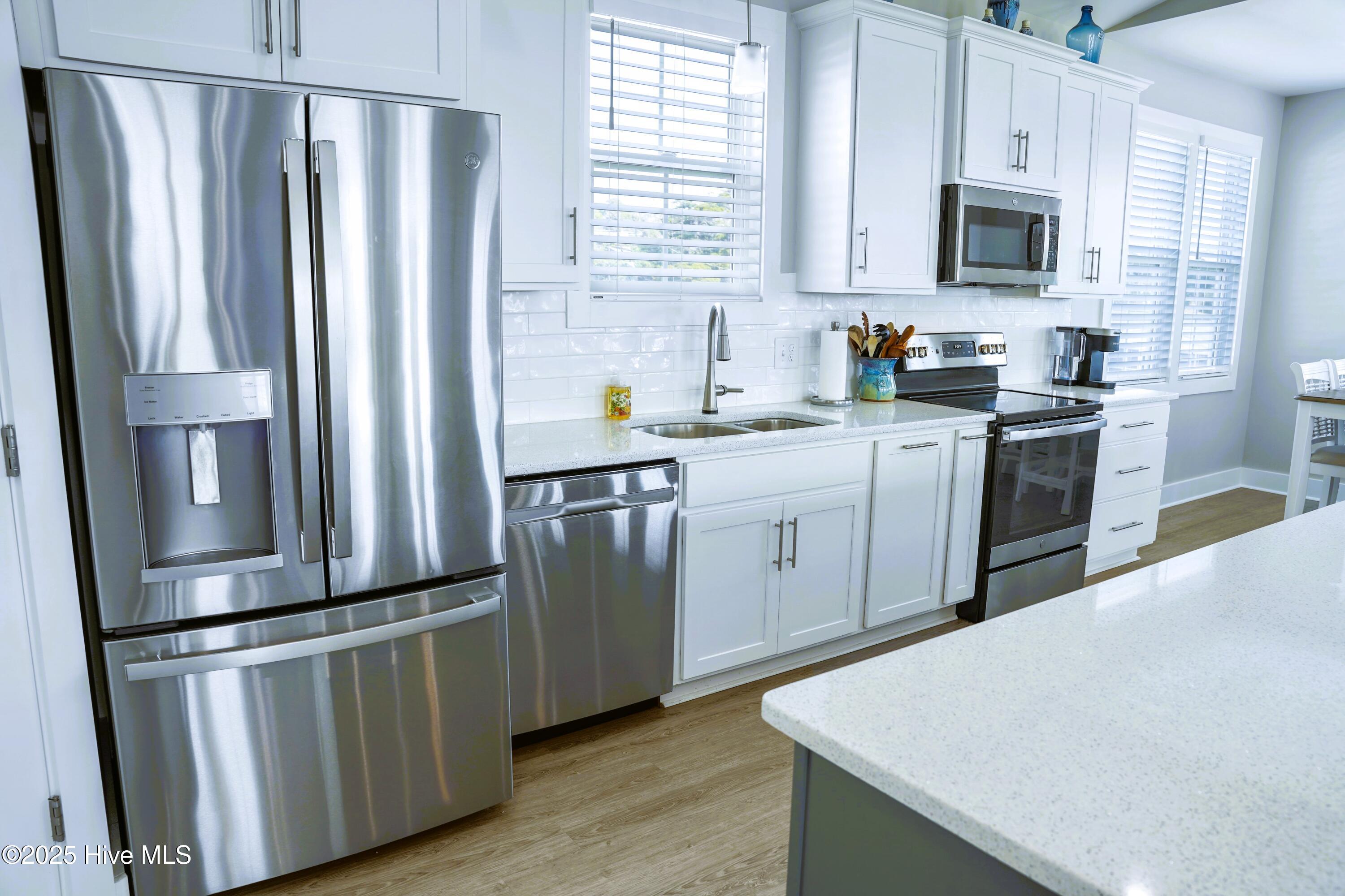 207 Fairview Street, Atlantic Beach, NC, 28512