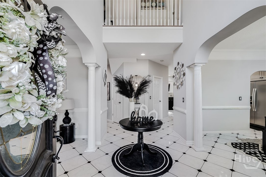 Foyer Entry