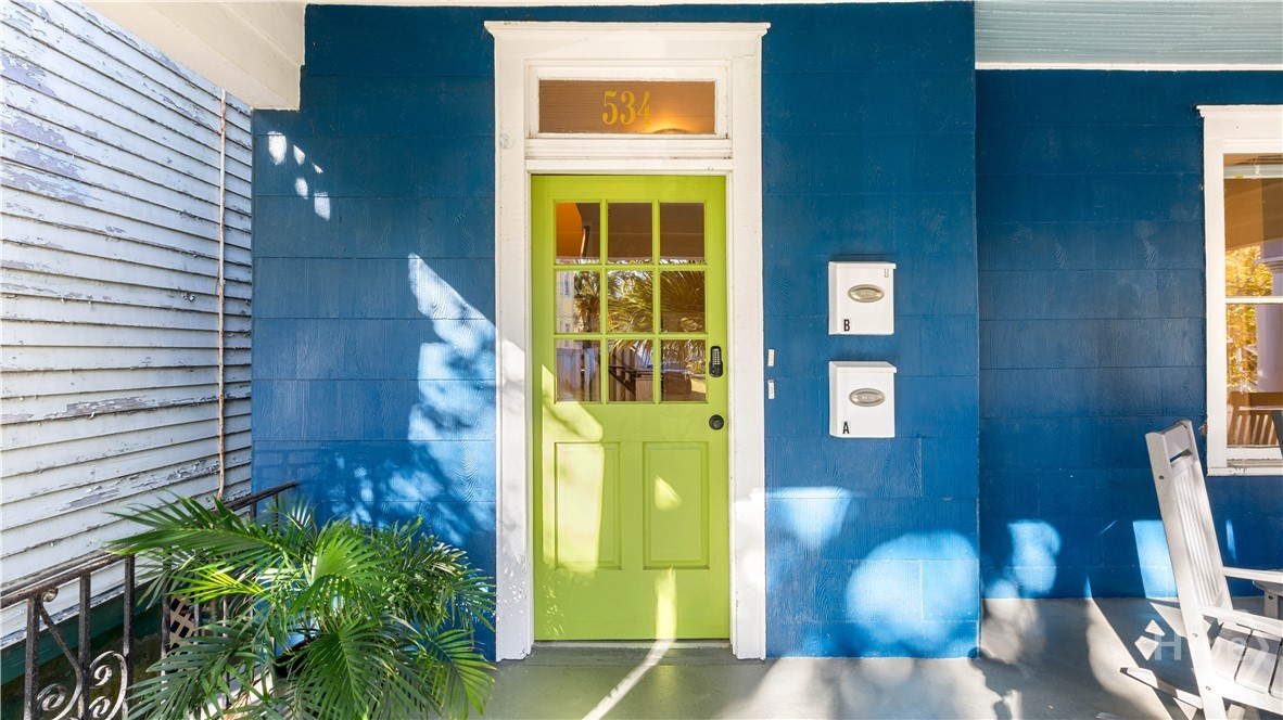 Homes for sale in Savannah, GA | 534 E Waldburg St, Savannah, GA None | MLS# SA344010