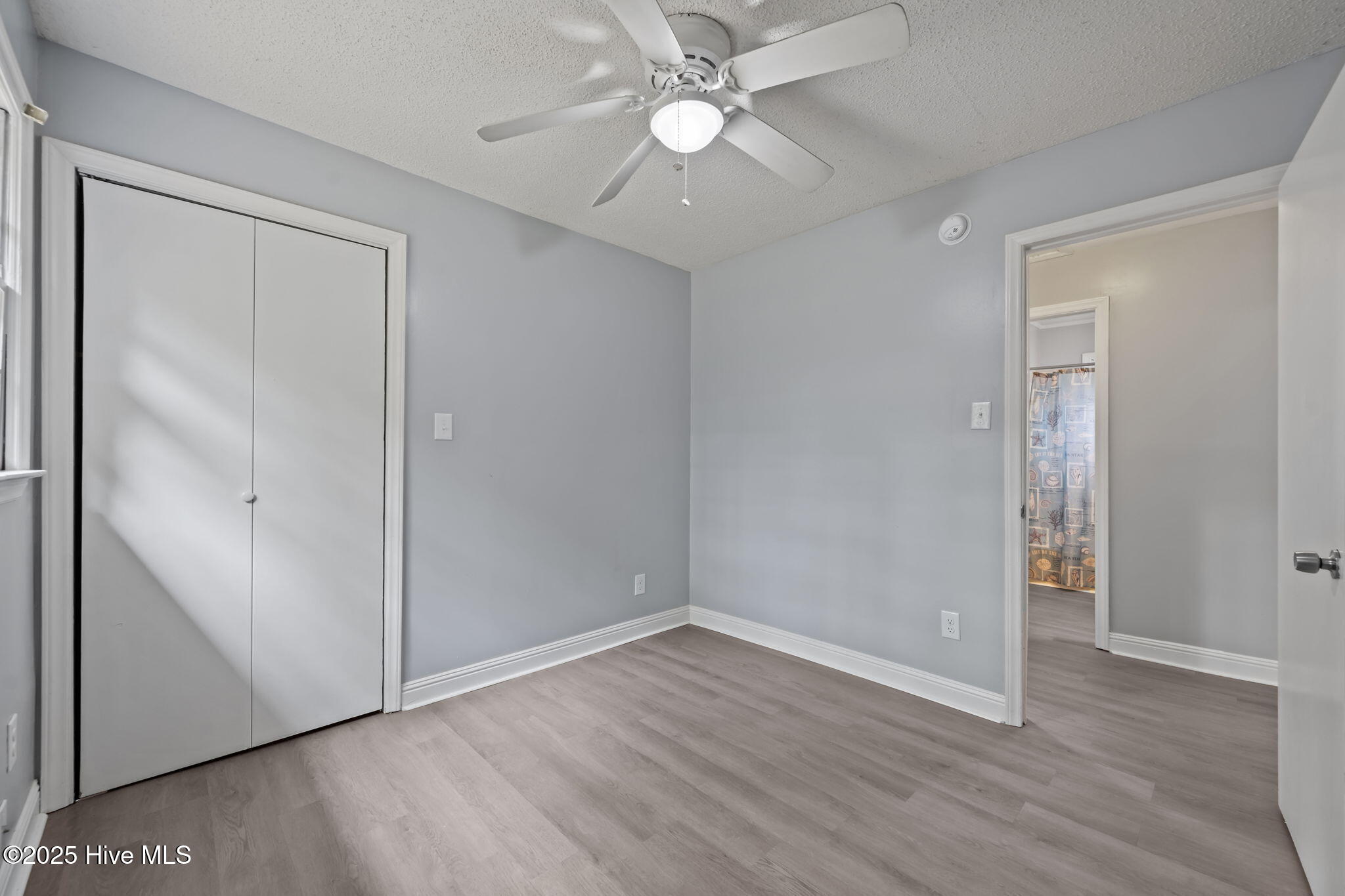 100536002 | Photo 19