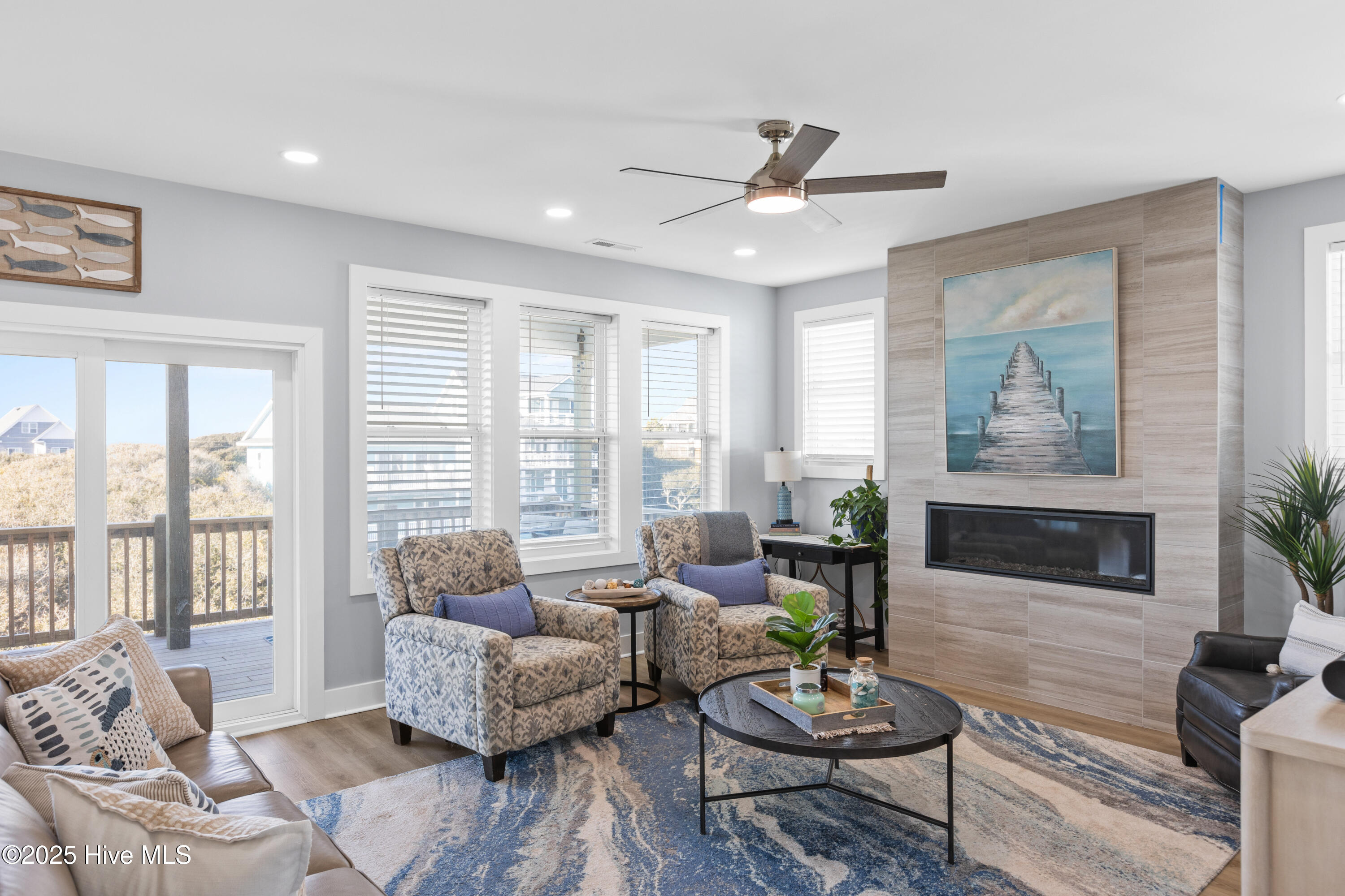 21 Porpoise Place, North Topsail Beach, NC 28460 – photo 7: 007_21_porpoise_place-7_443
