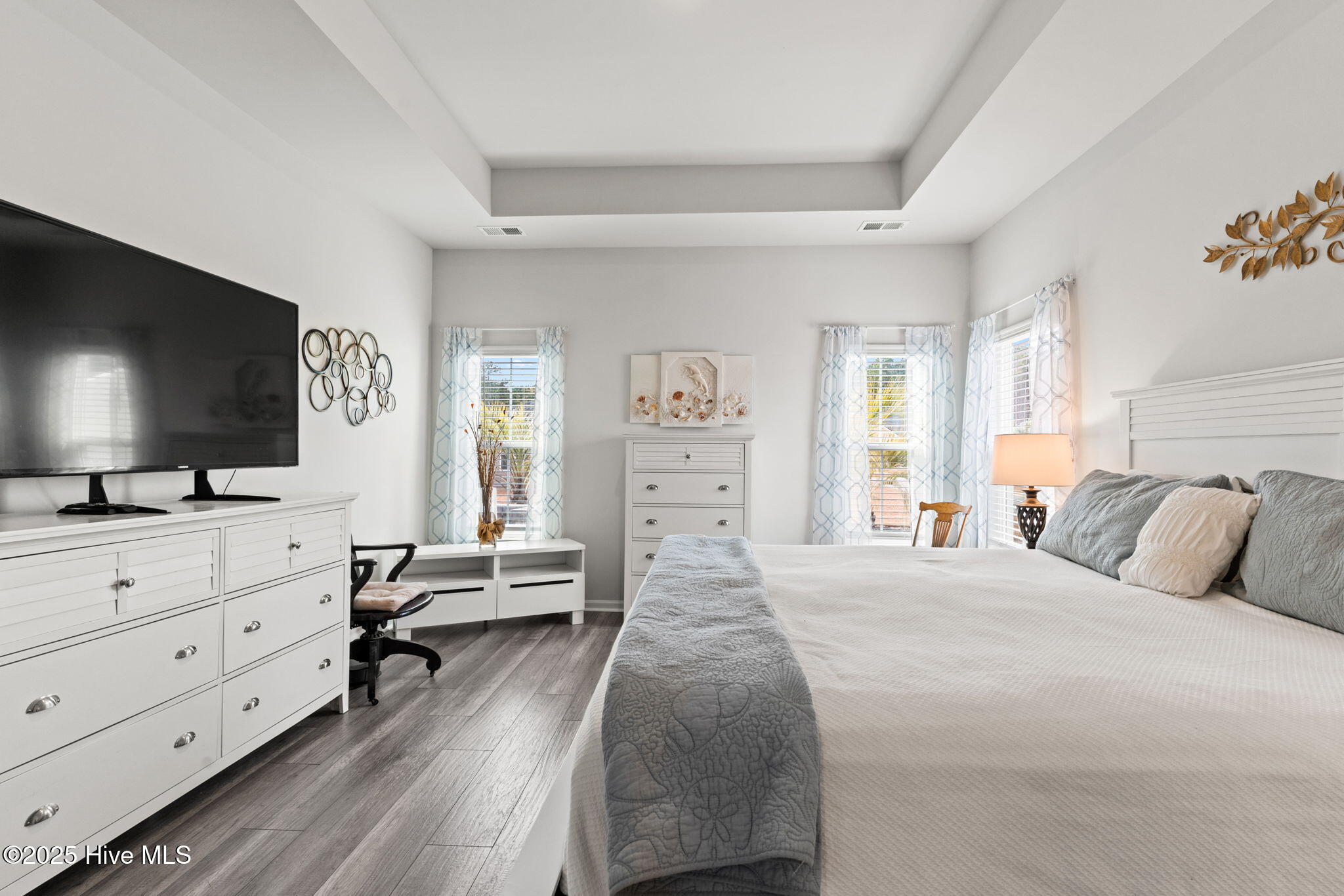 100545936 | Photo 18