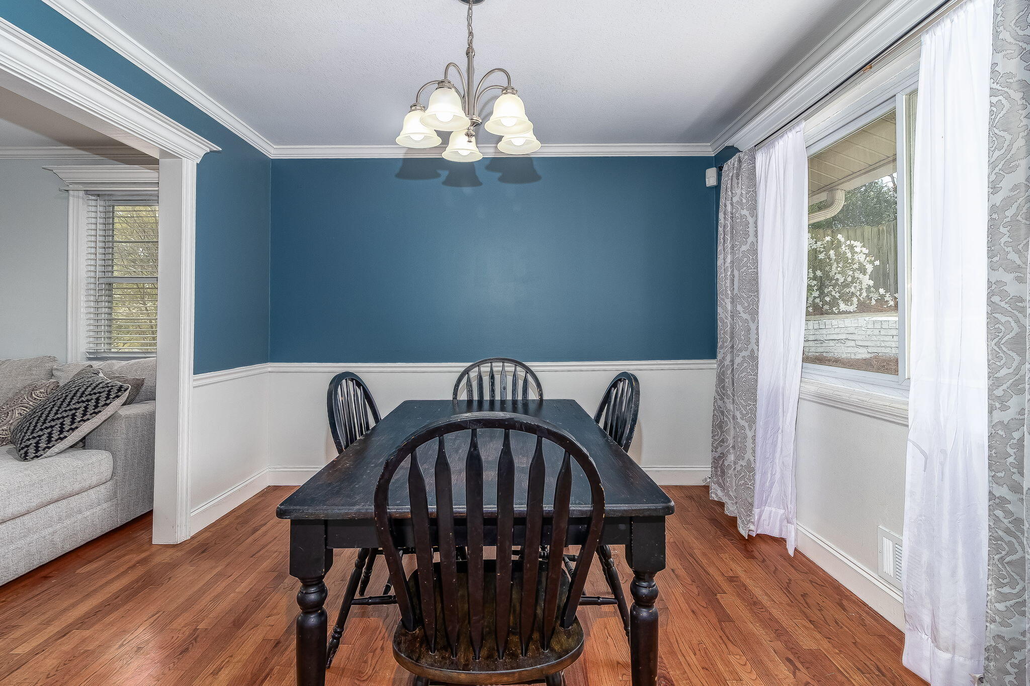 15-web-or-mls-2211 MURA DRIVE 2026 ©--5