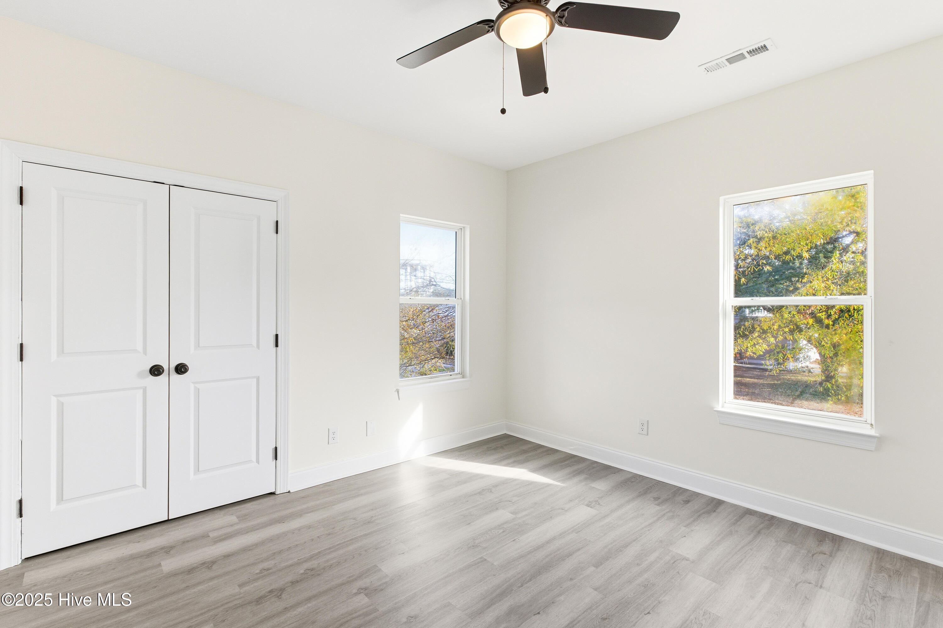 100545446 | Photo 12