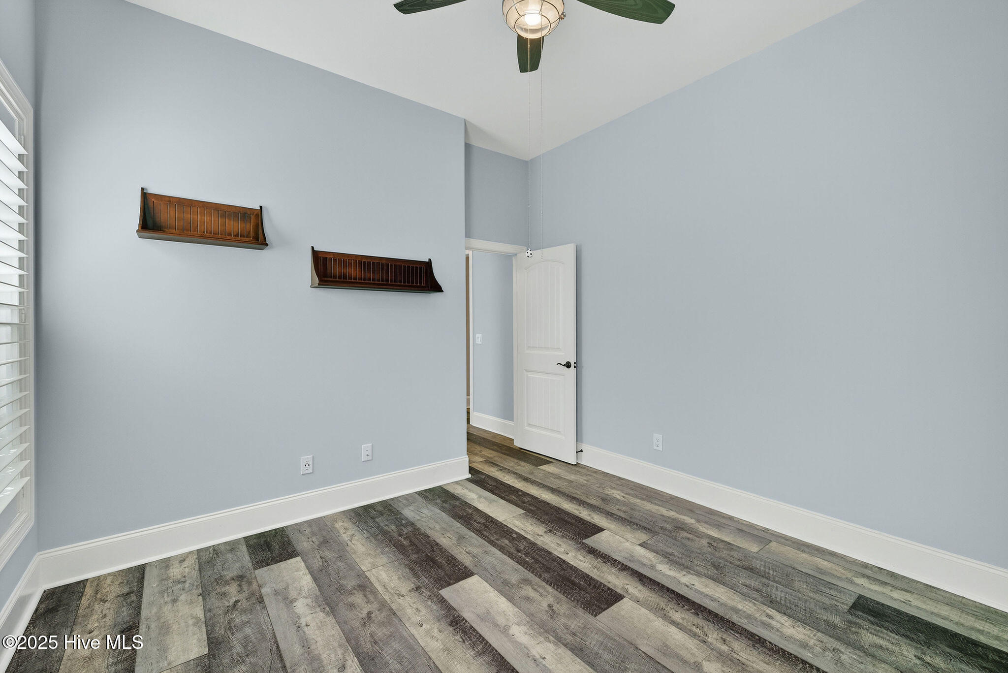 100512498 | Photo 49