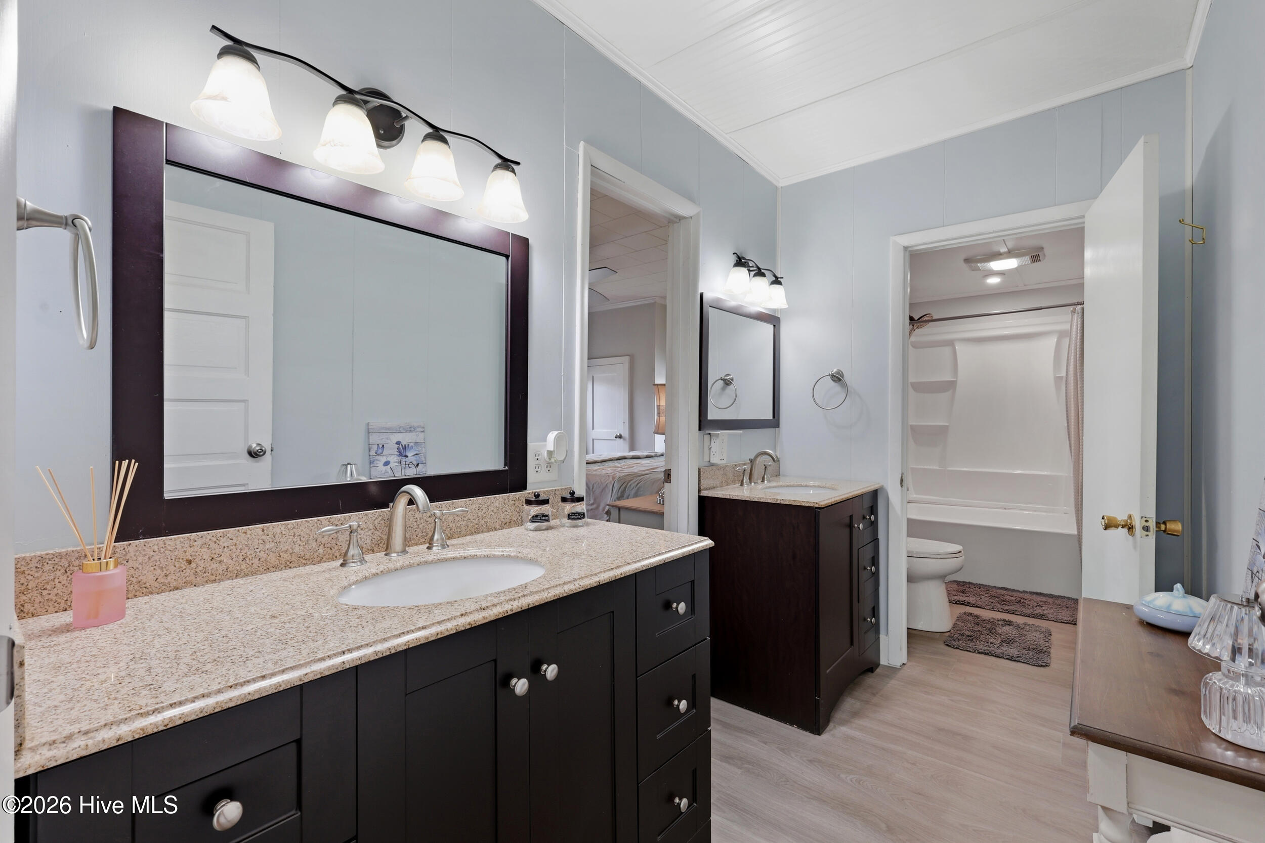 412 N Timberly Lane, Burgaw, NC 28425 – photo 19: Primary Bath