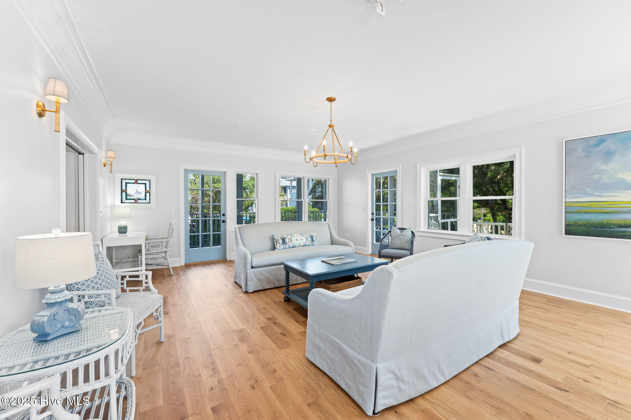 100553453 | Photo 13