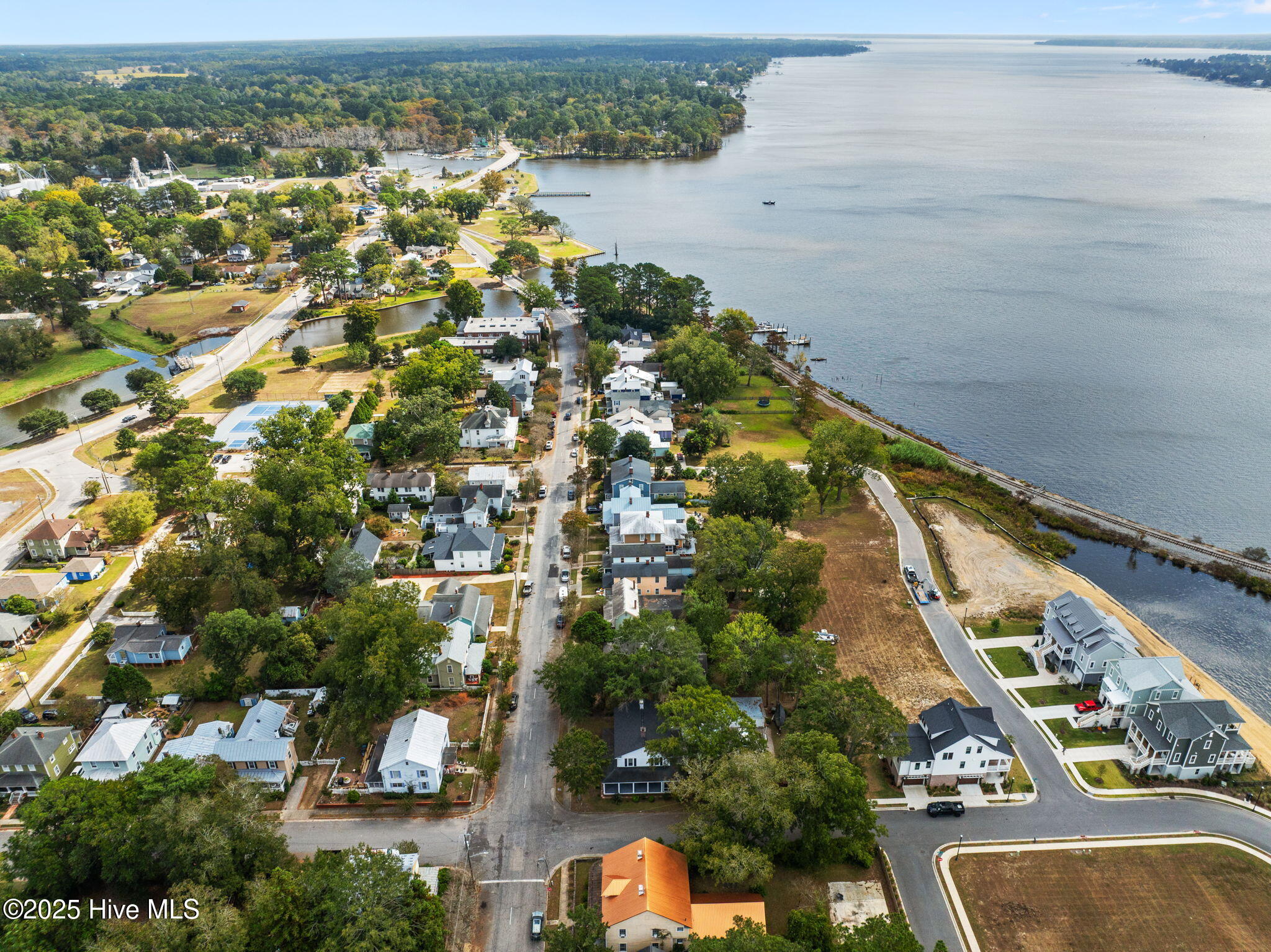 17-web-or-mls-DJI_0813