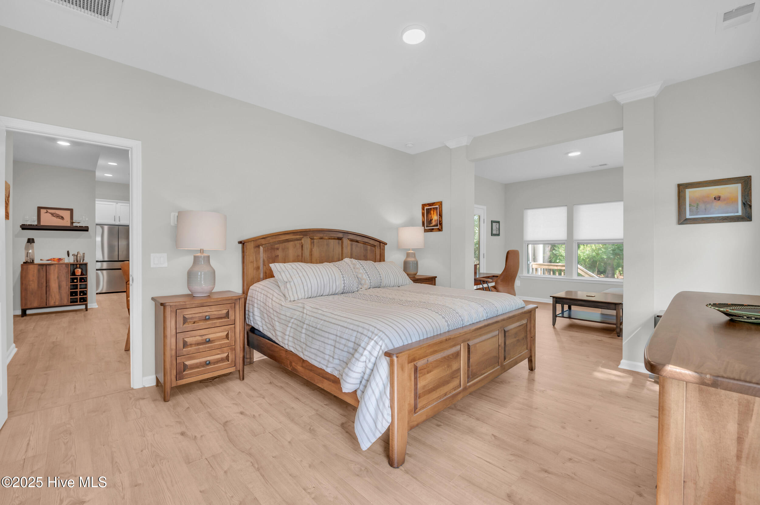 100527570 | Photo 16