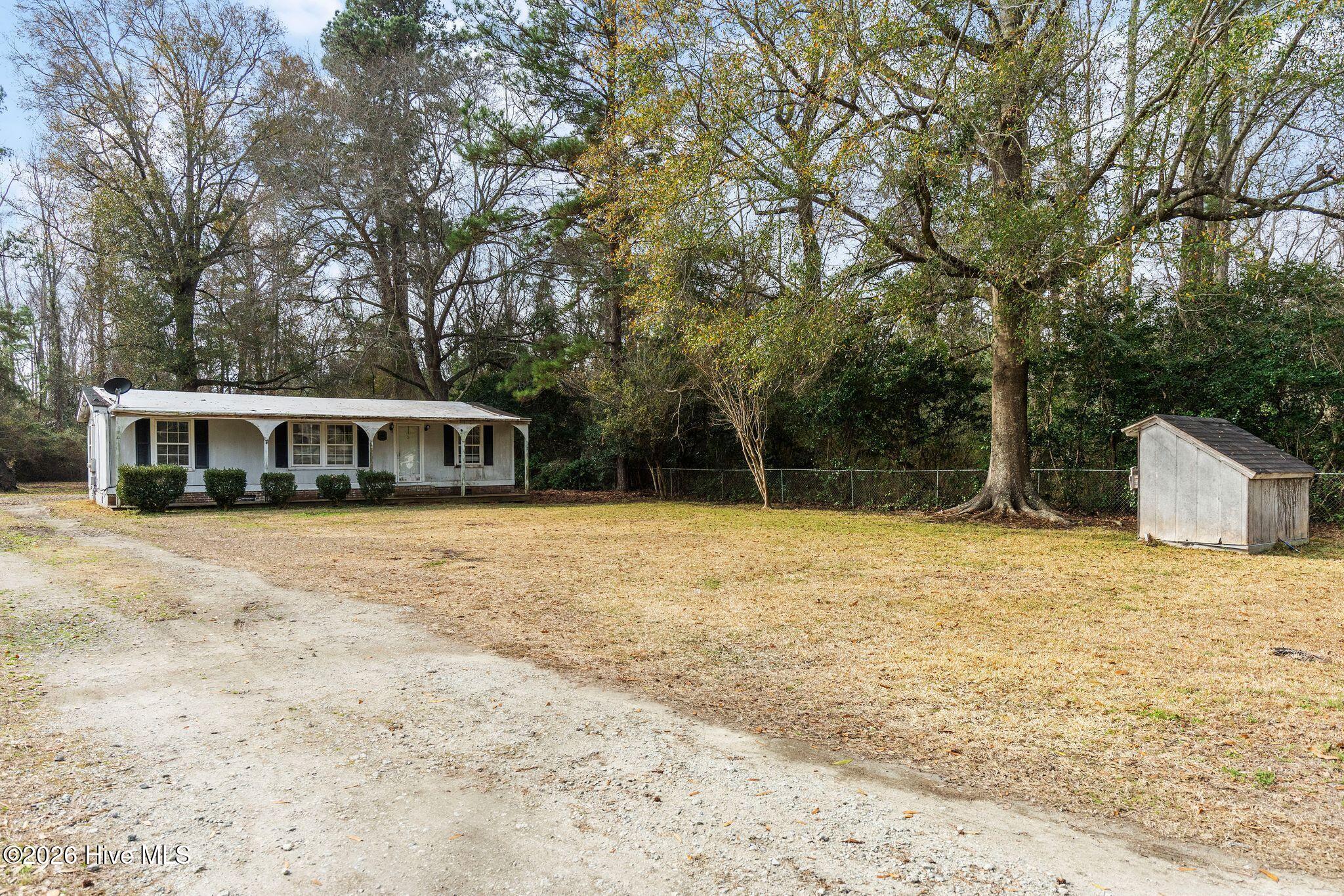 100555991 | Photo 13