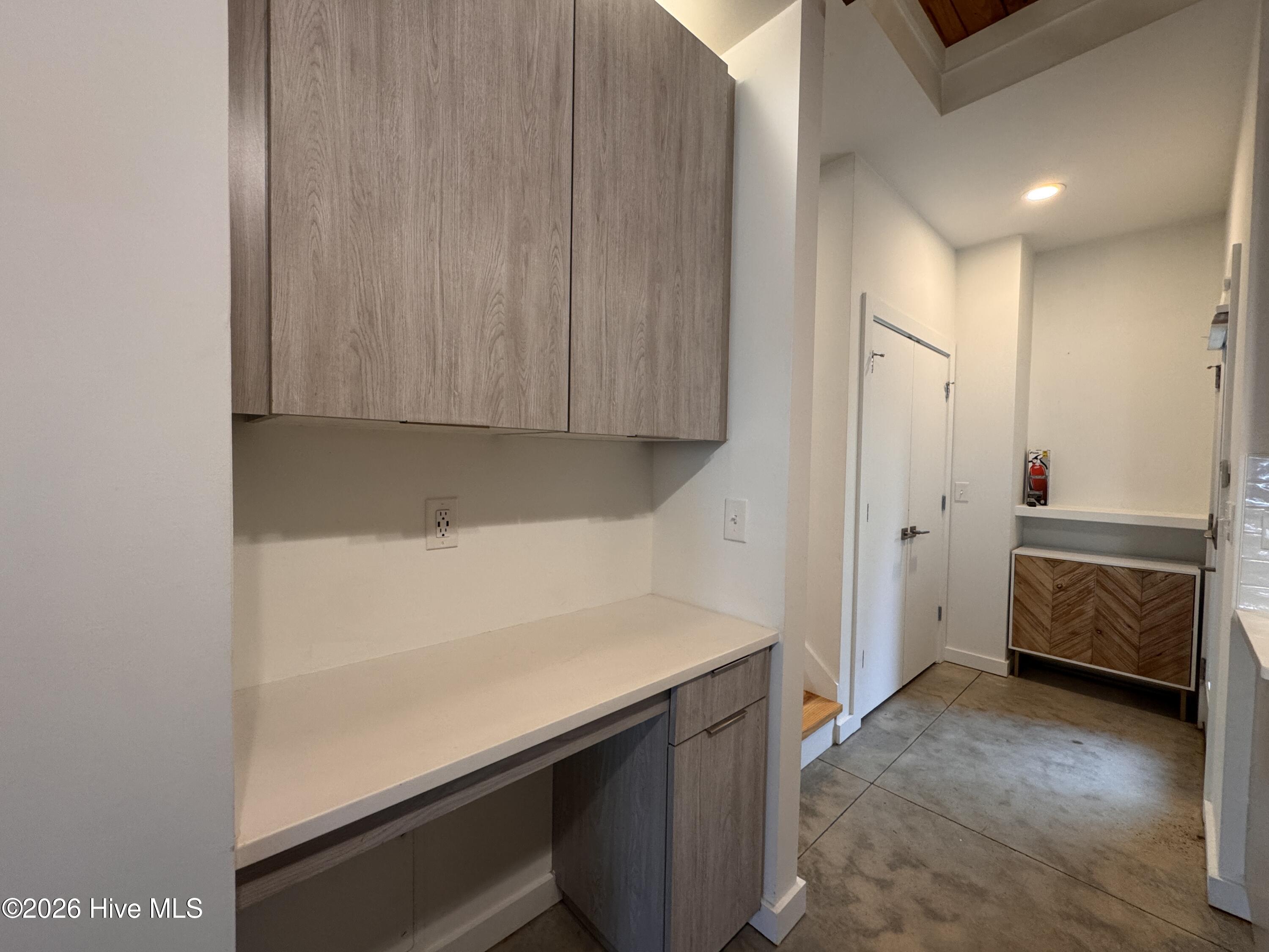 100553262 | Photo 10