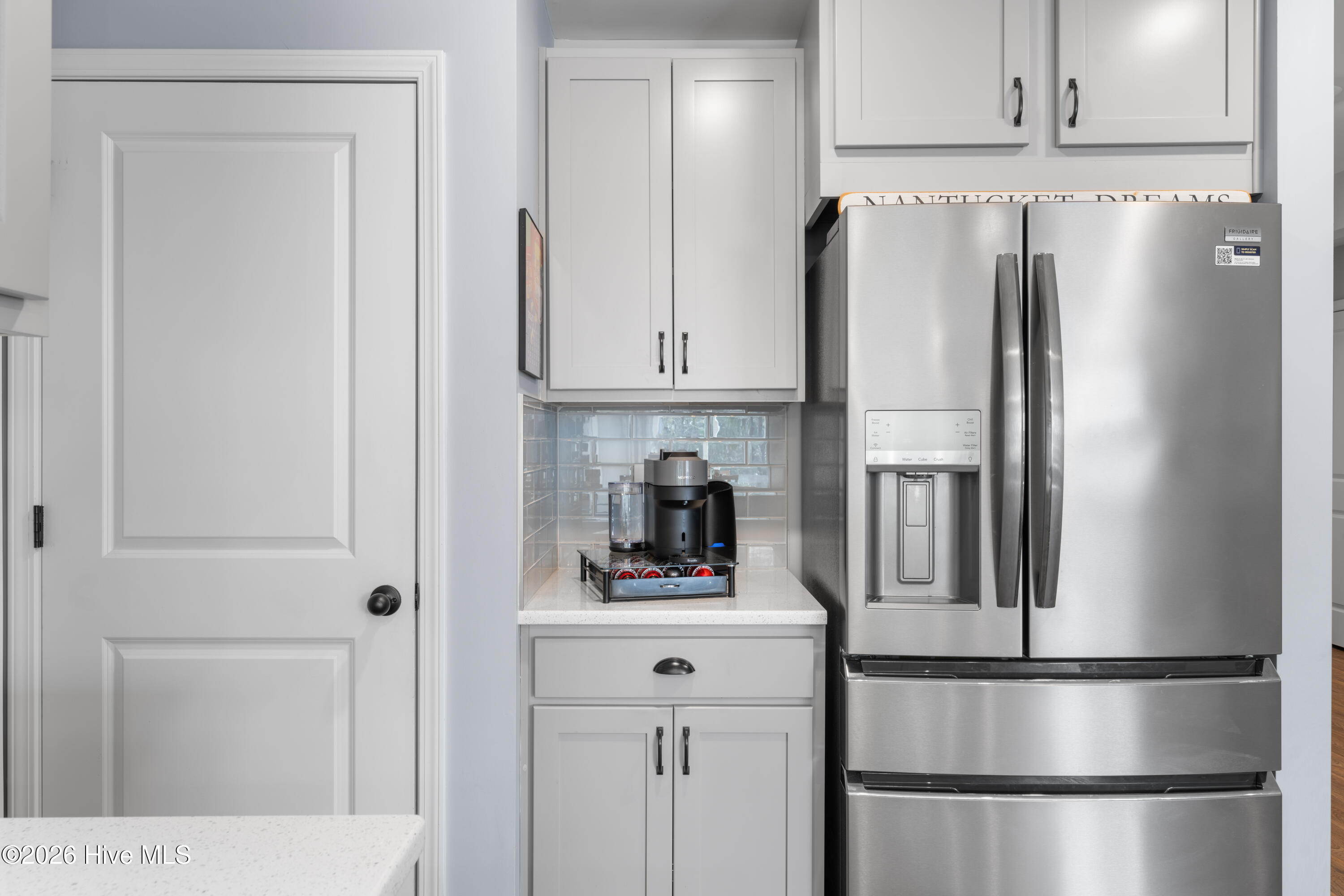 100550374 | Photo 10