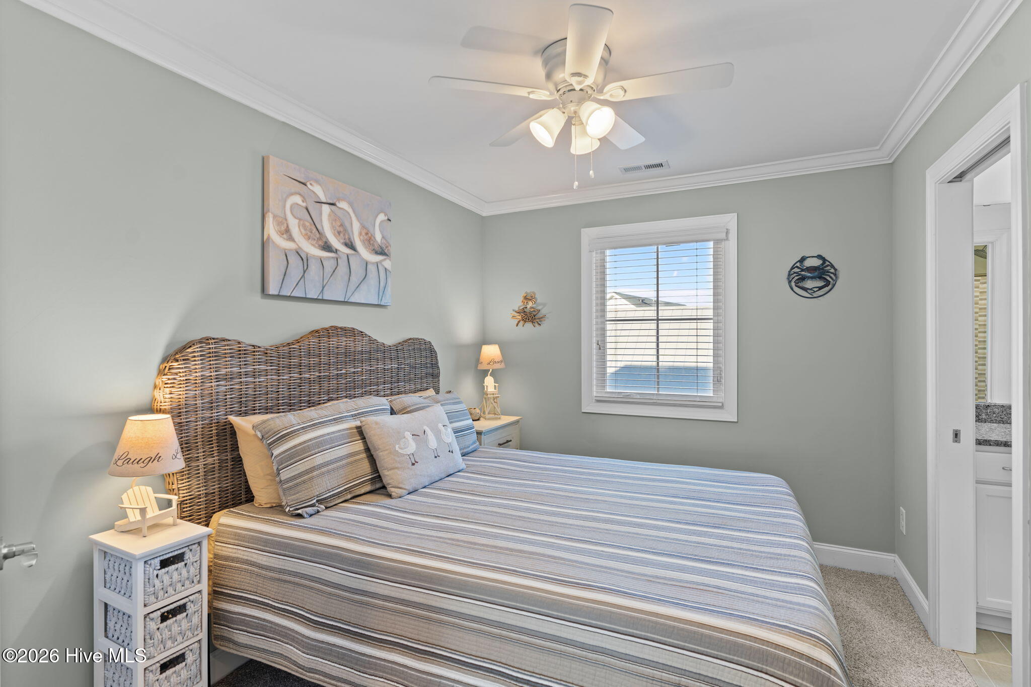 100547580 | Photo 29