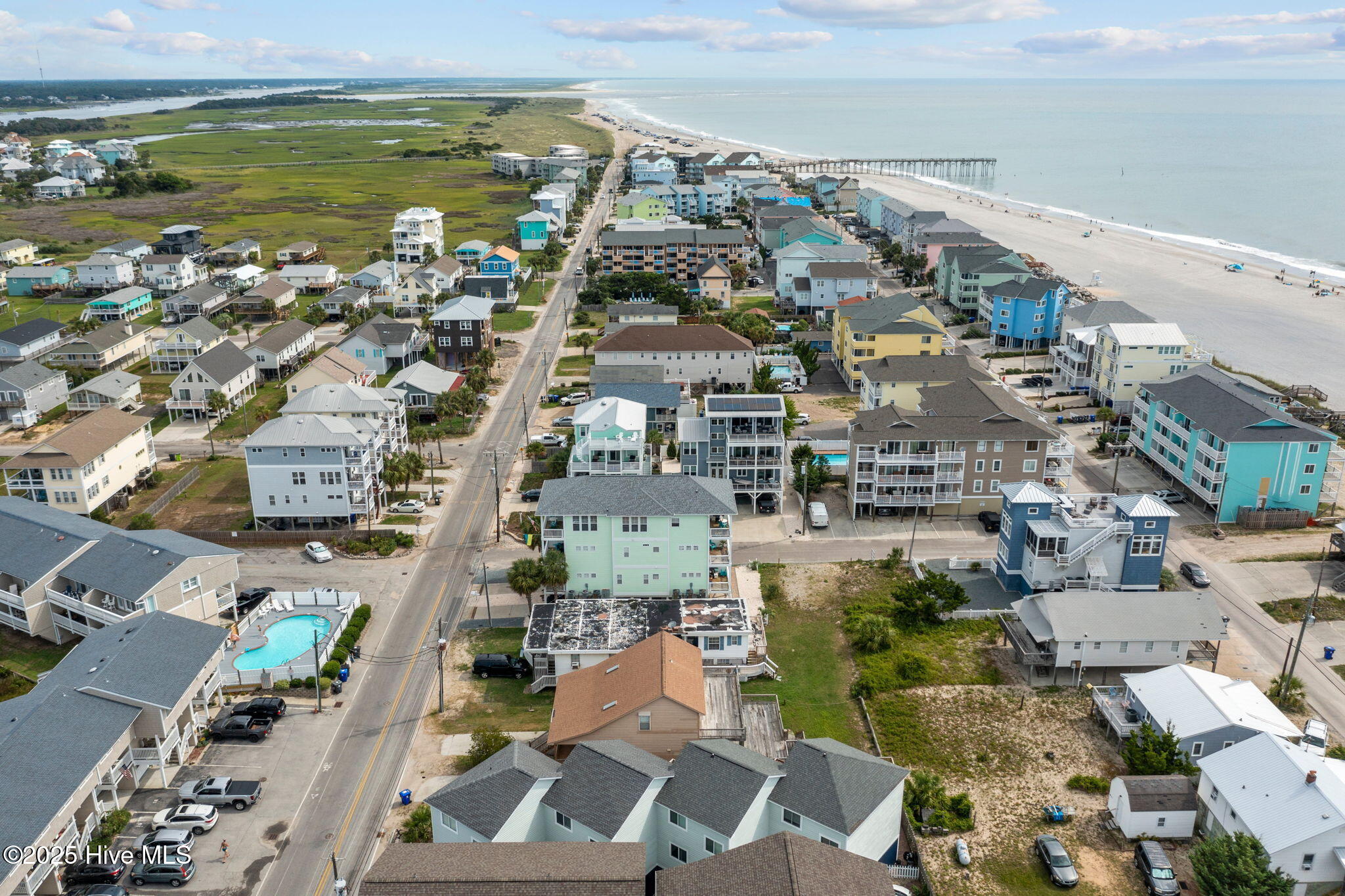 100531812 | Photo 44