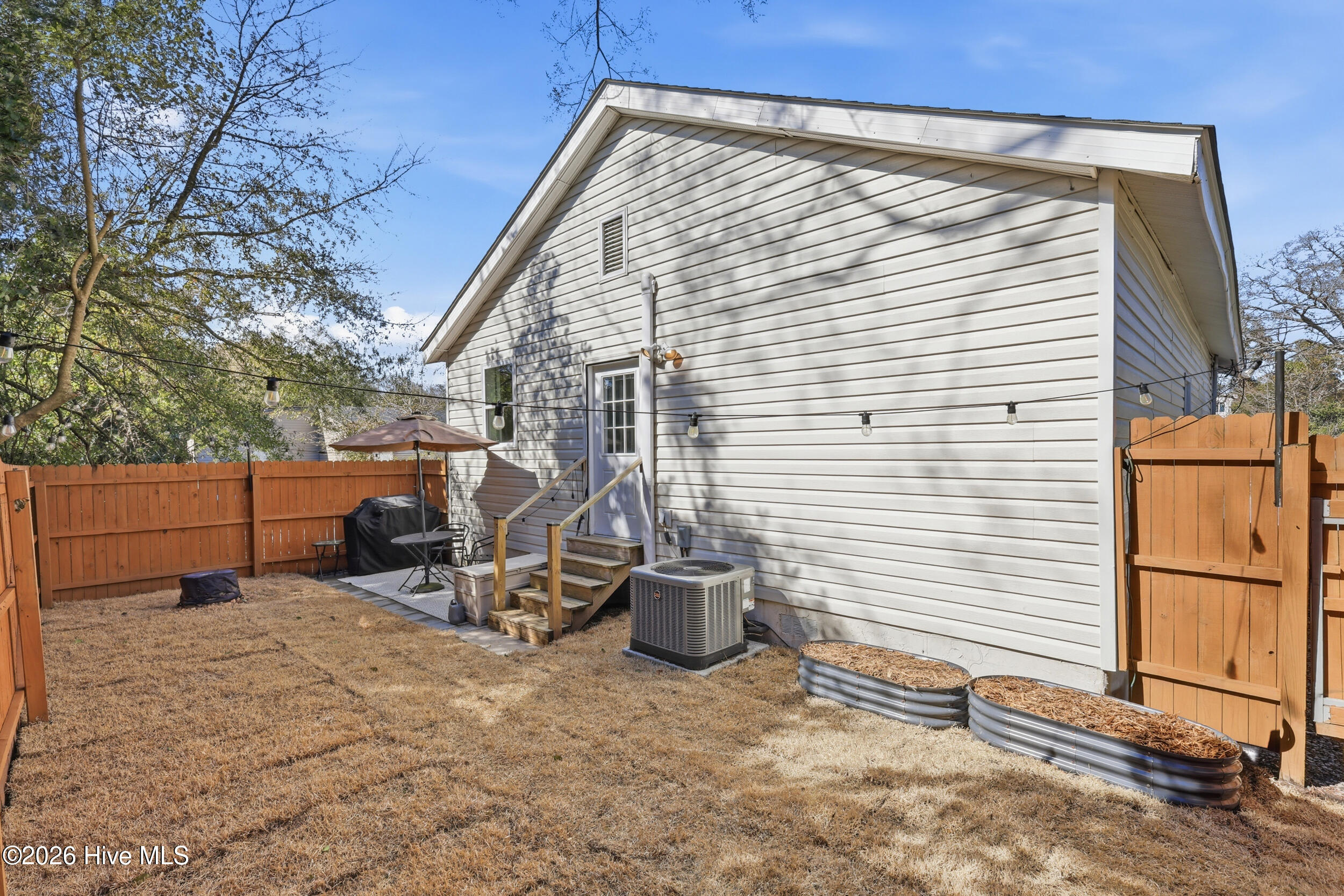 100555490 | Photo 30