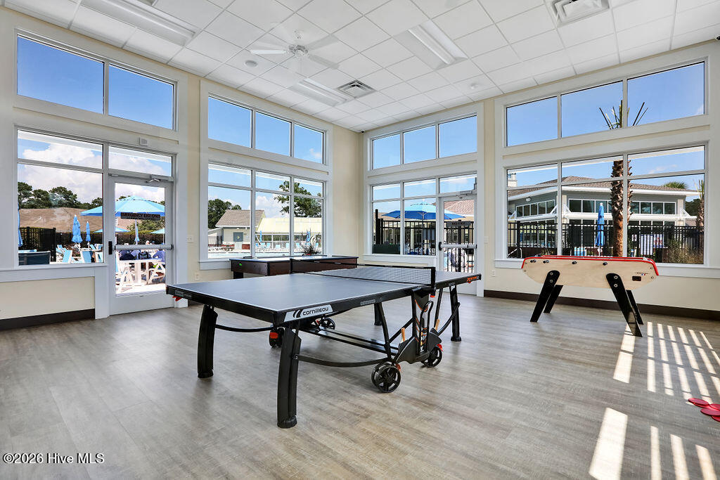 100548095 | Photo 83