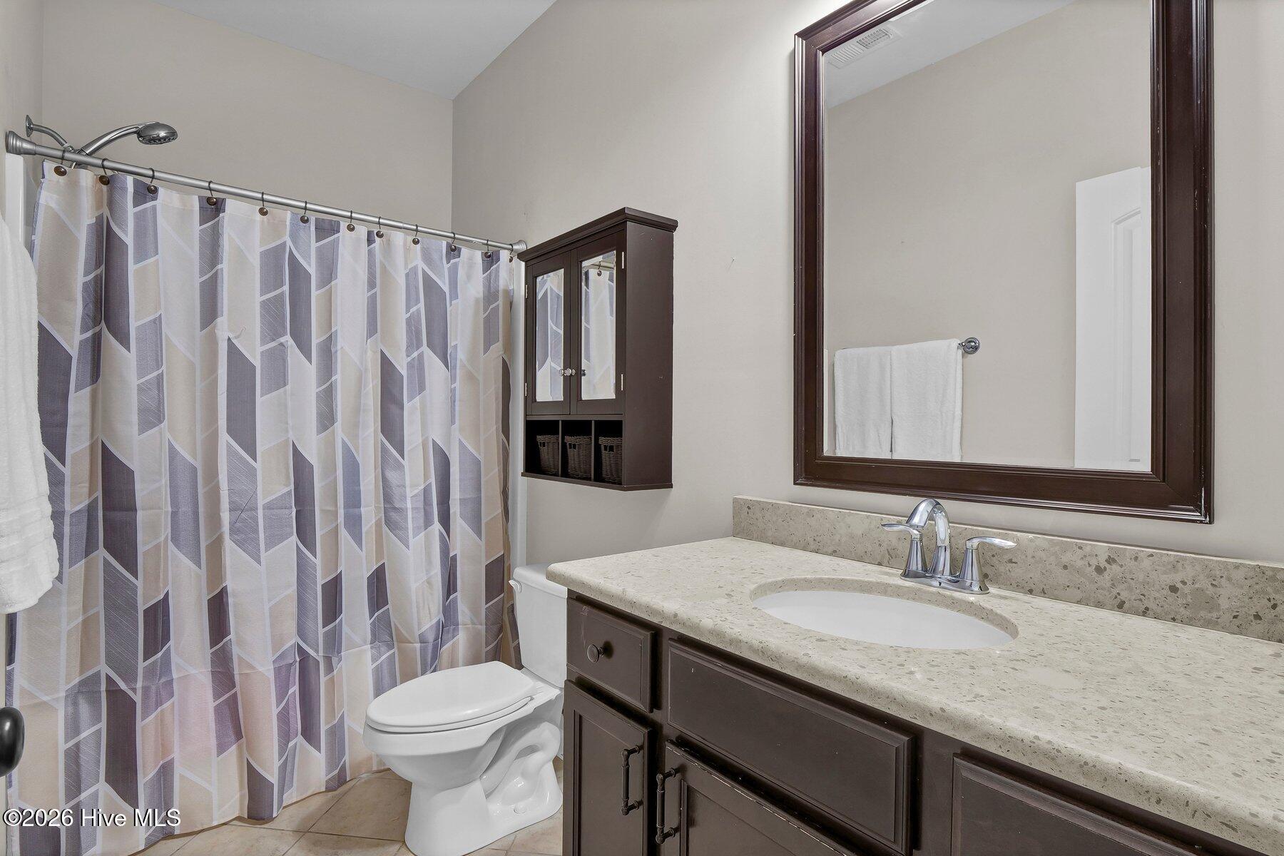 100555039 | Photo 16