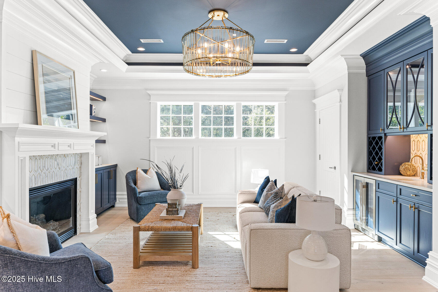 100401243 | Photo 47