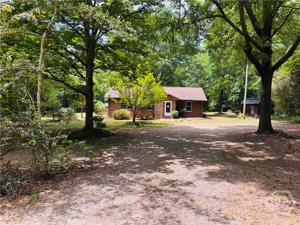 Property at 20 Fifth Circle