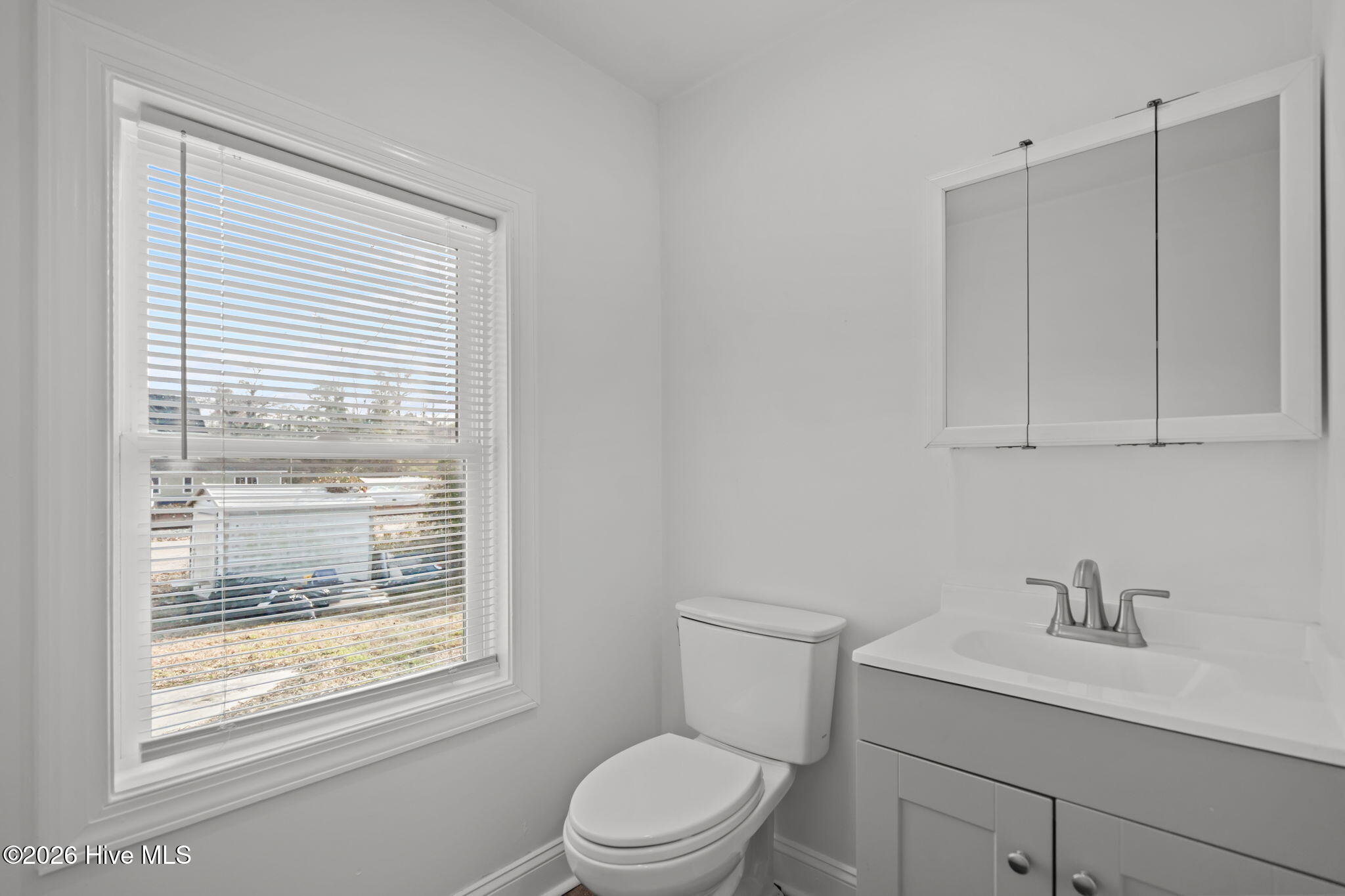 100555774 | Photo 37