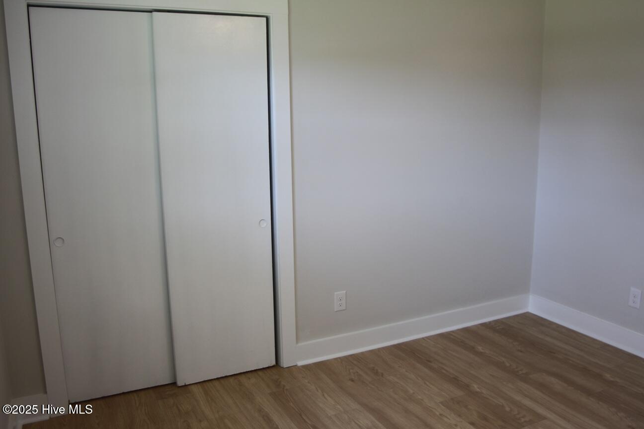 100526271 | Photo 24