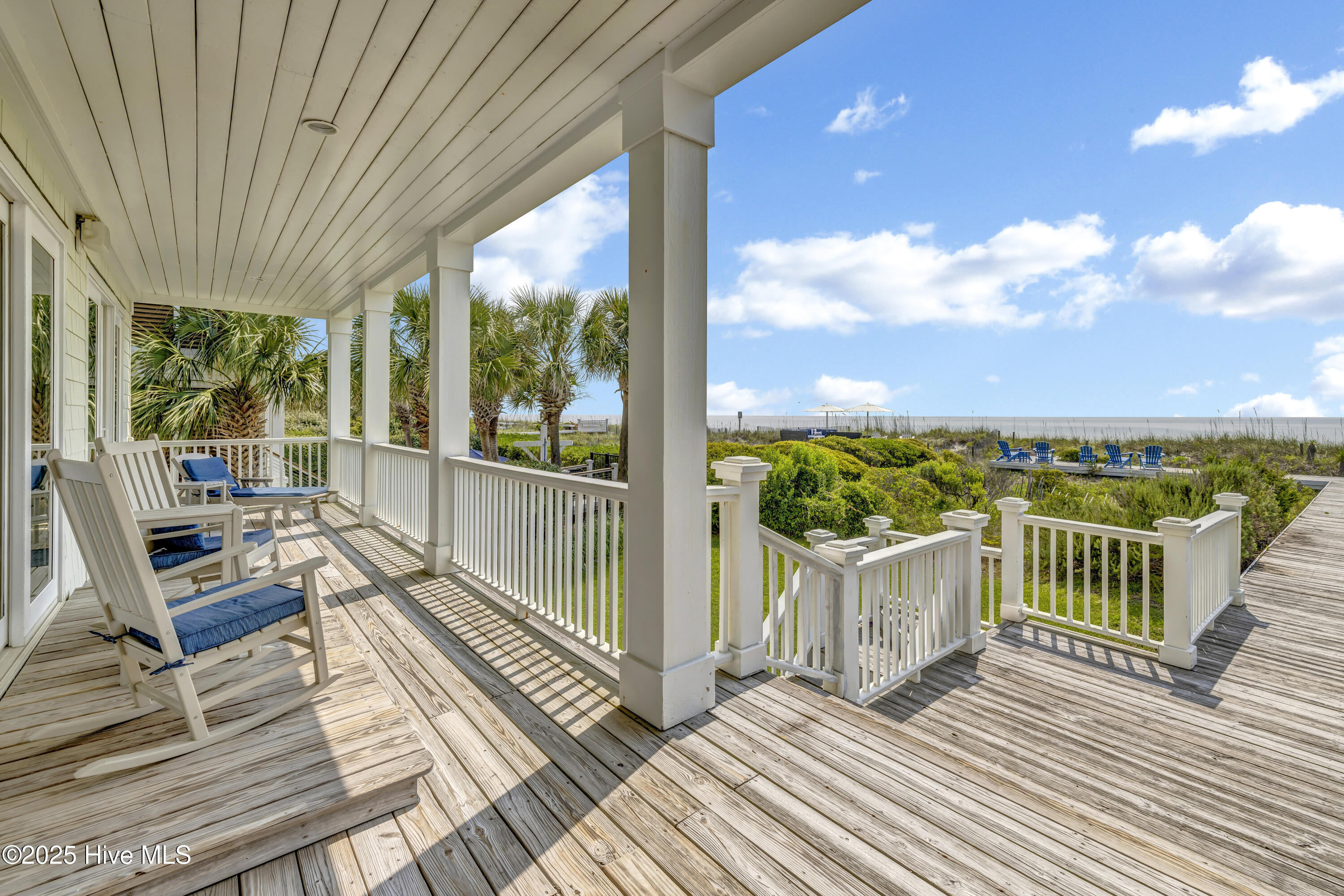 100515880 | Photo 12