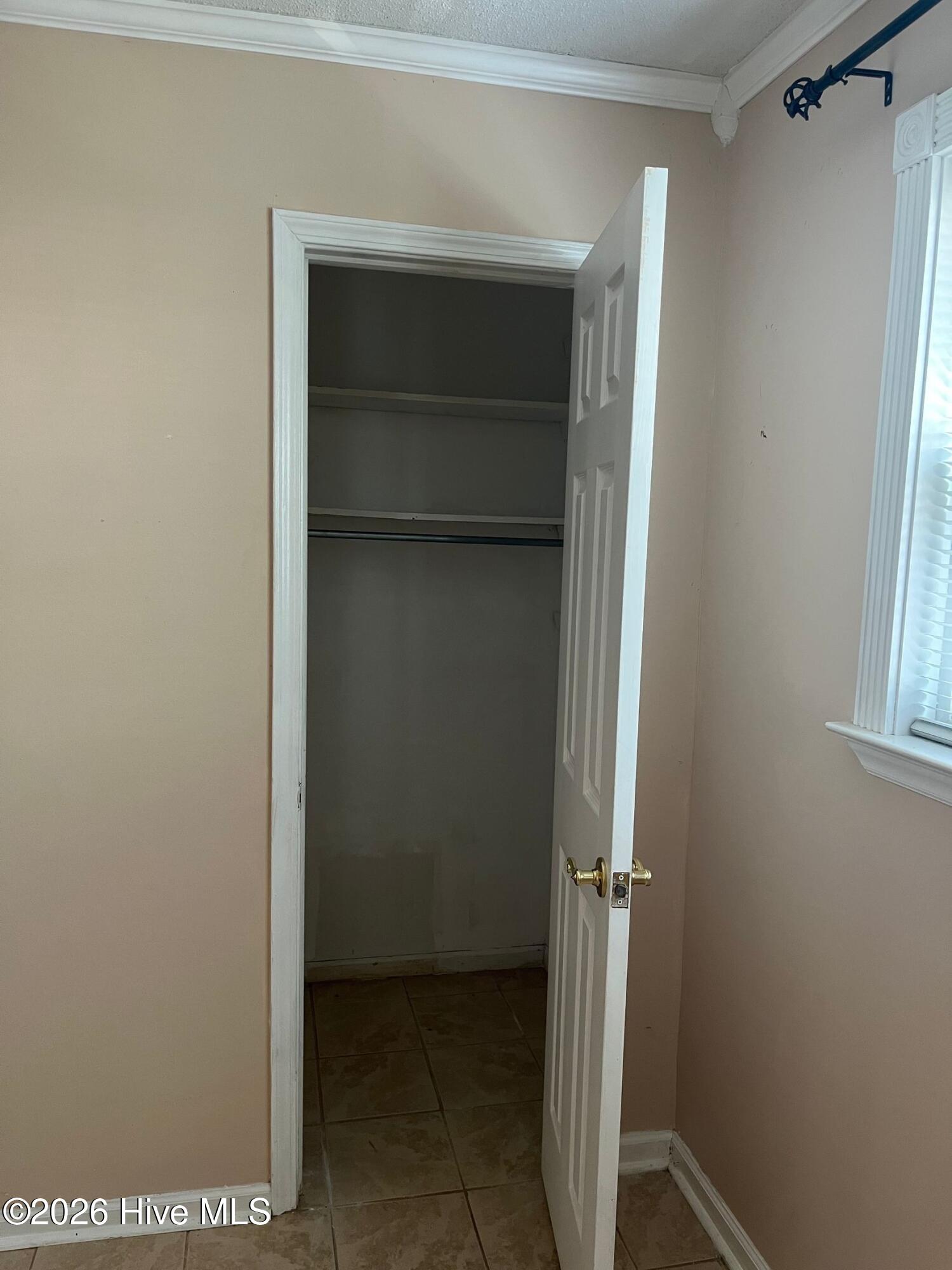 100569627 | Photo 21