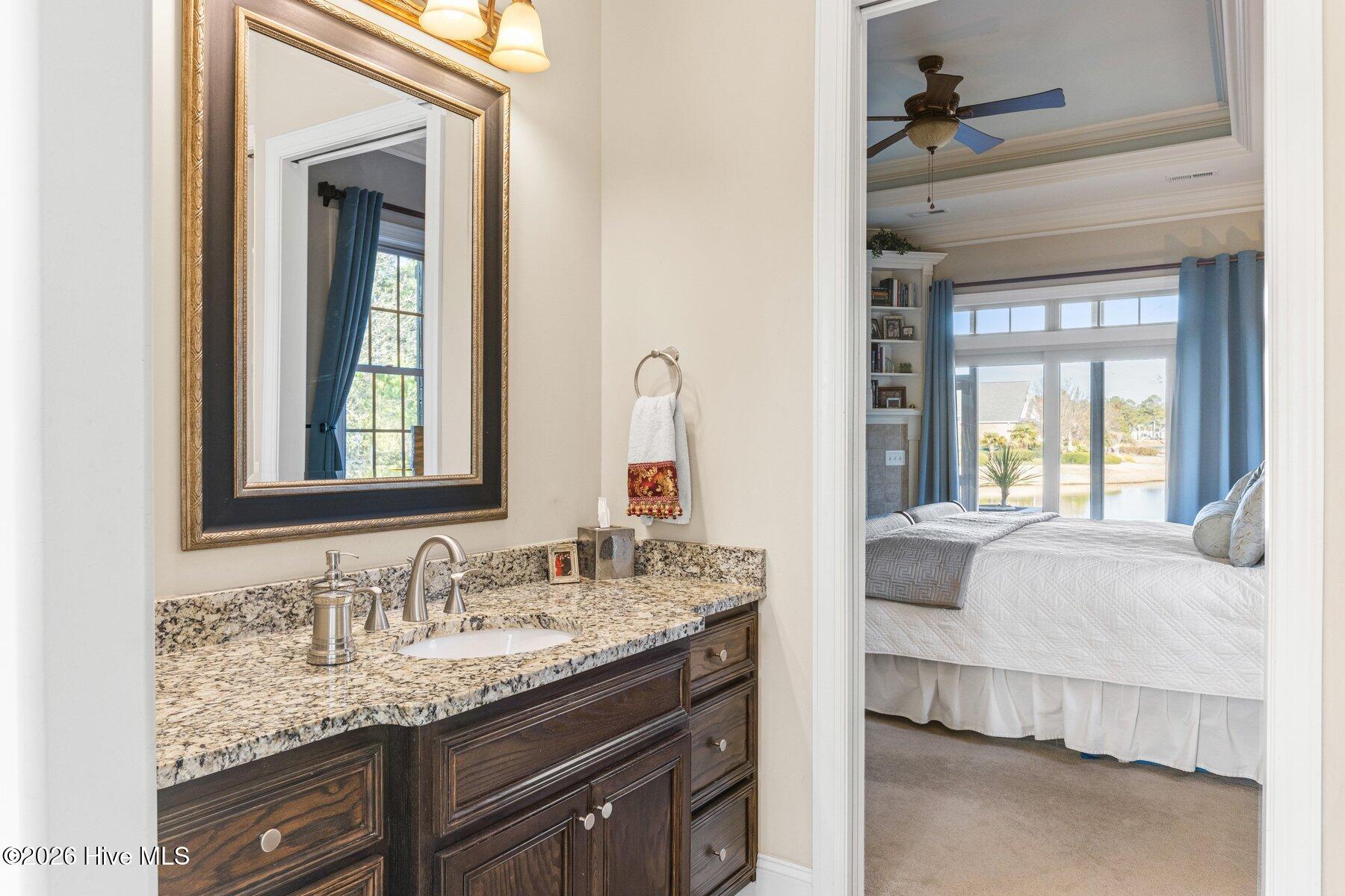 100555676 | Photo 29