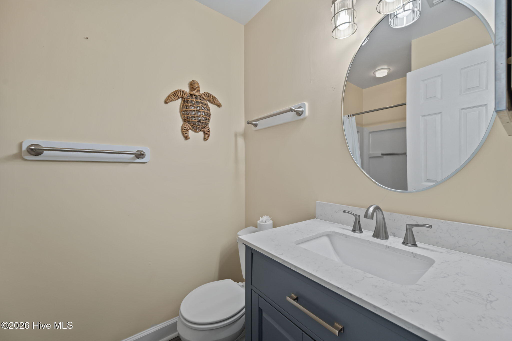 100562766 | Photo 20