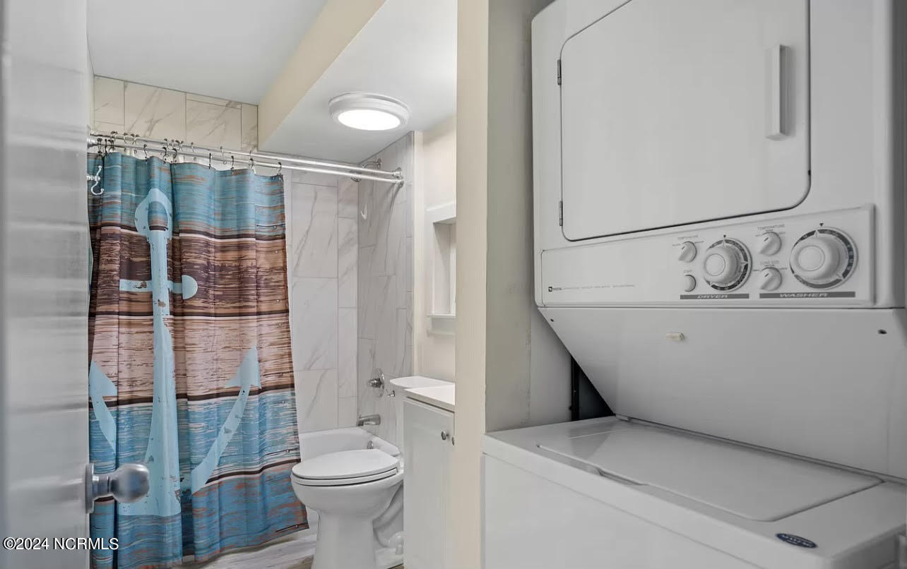 100526218 | Photo 10