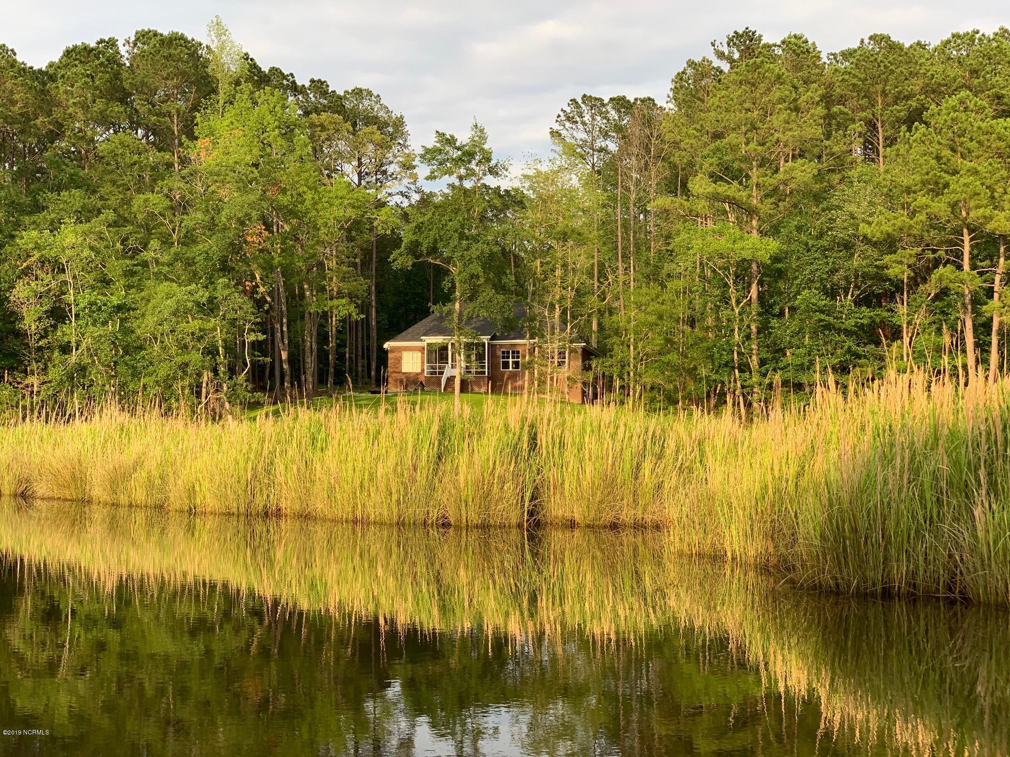Build your dream house overlooking Mill