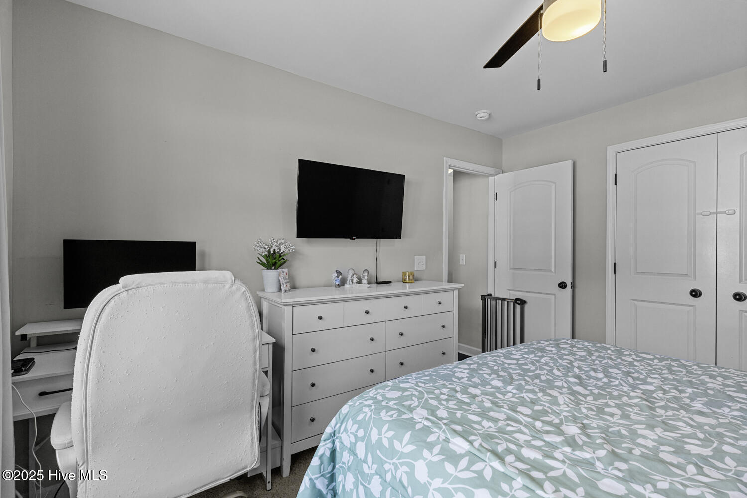 100545268 | Photo 17