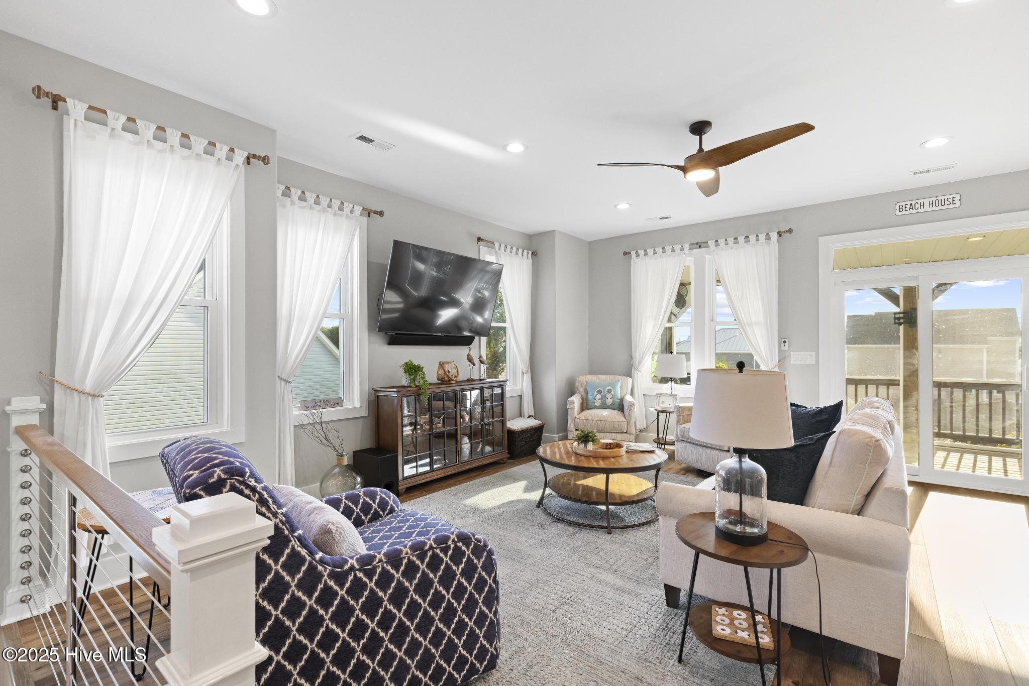 22 Sandy Lane, Surf City, NC 28445 – photo 7: 425A2997