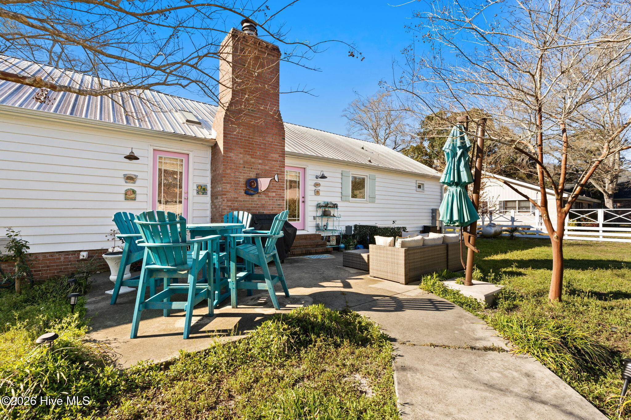 100562668 | Photo 34