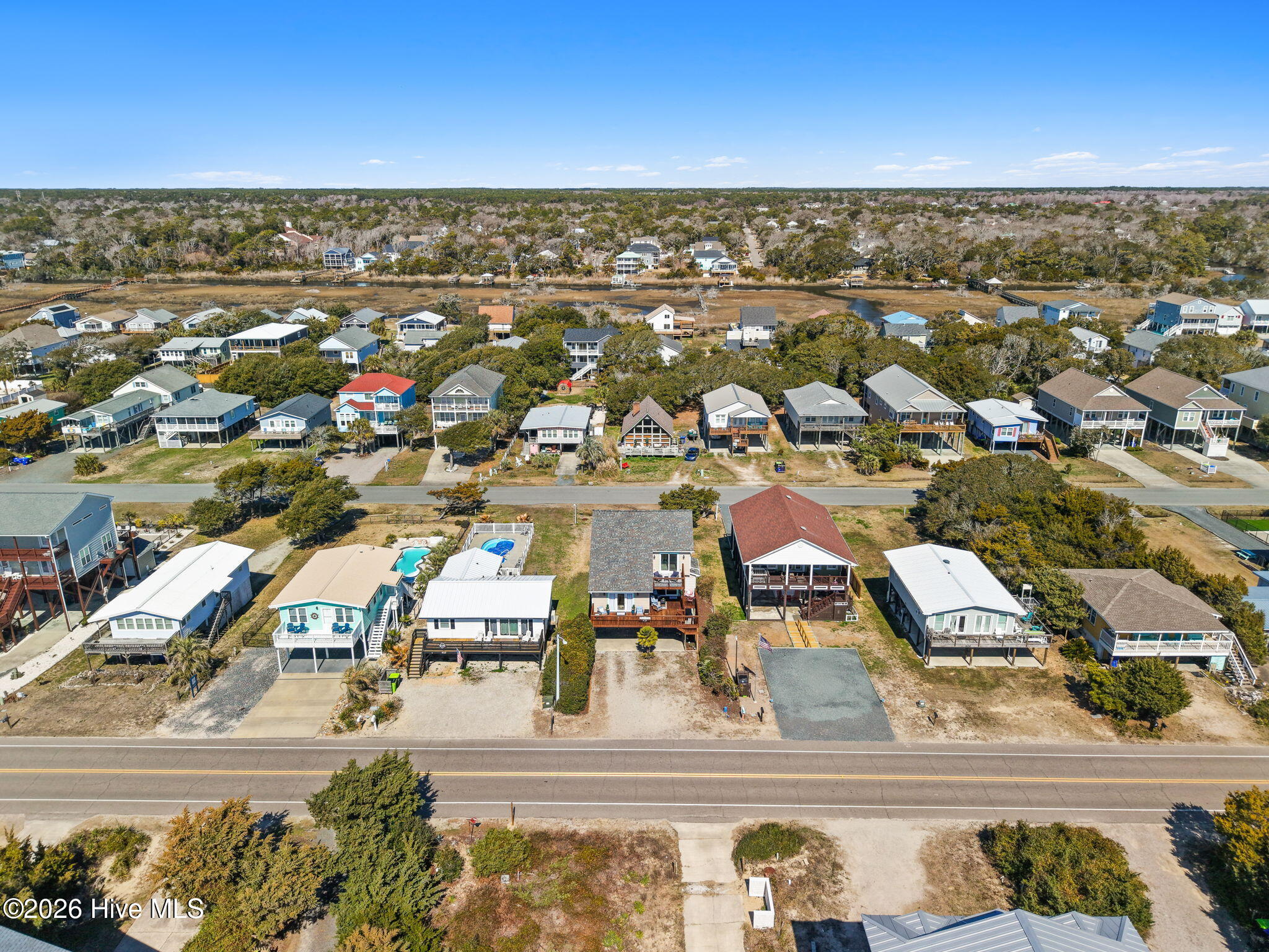 100556597 | Photo 51