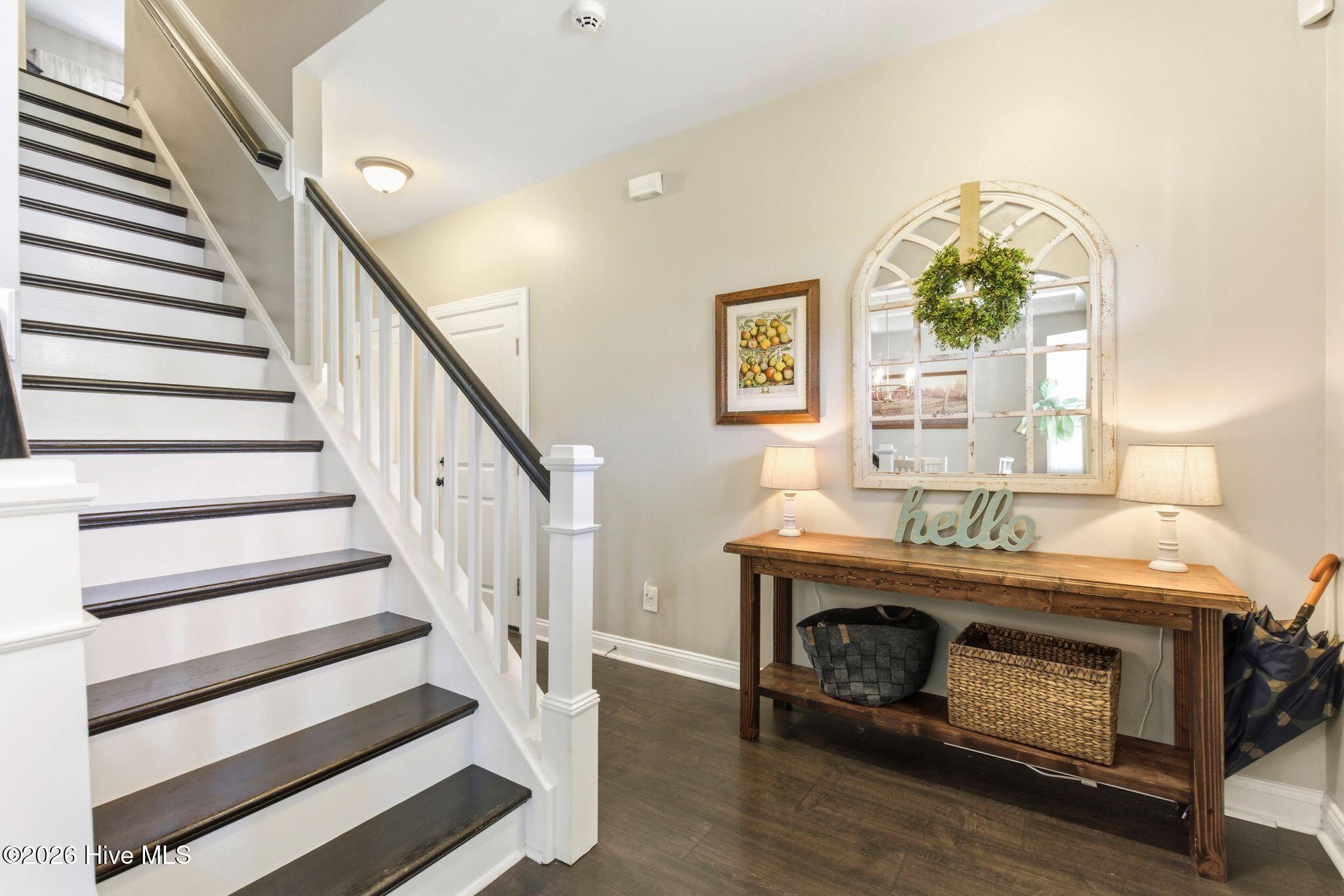 100568404 | Photo 13