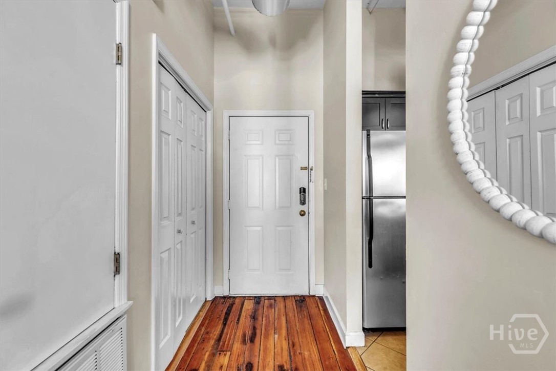 3rd image of 105 Whitaker St #302, Savannah, GA 31401 | MLS# SA349256