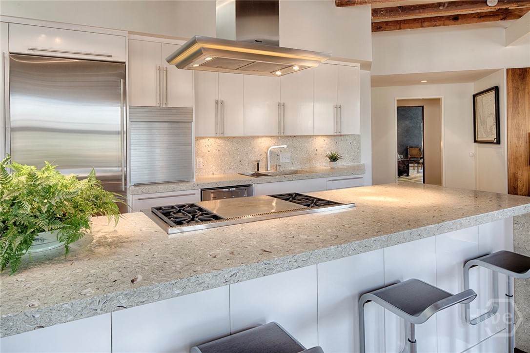 232 E Broughton Street, Savannah, GA, 31401