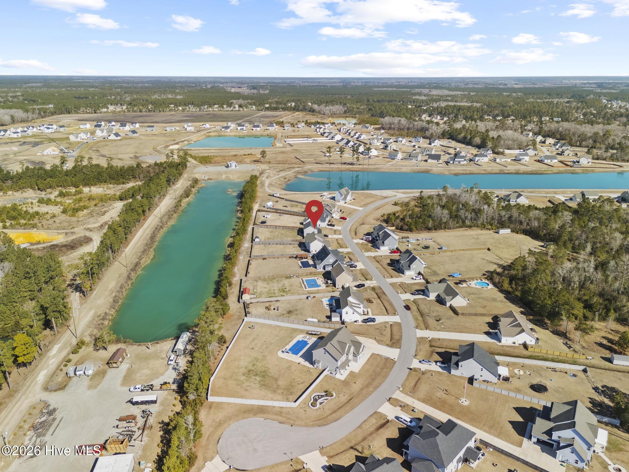 100557095 | Photo 55