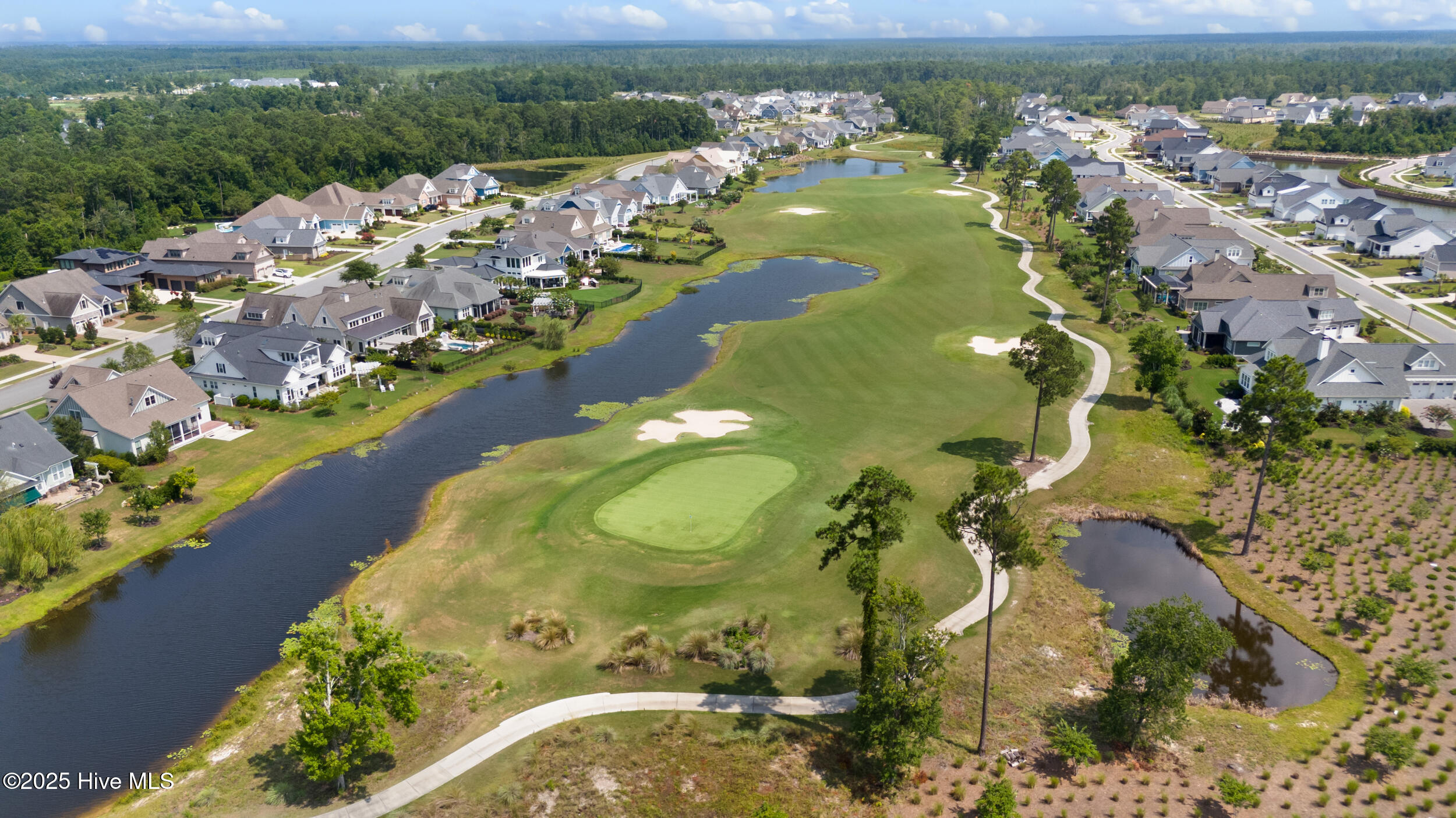 100550581 | Photo 66