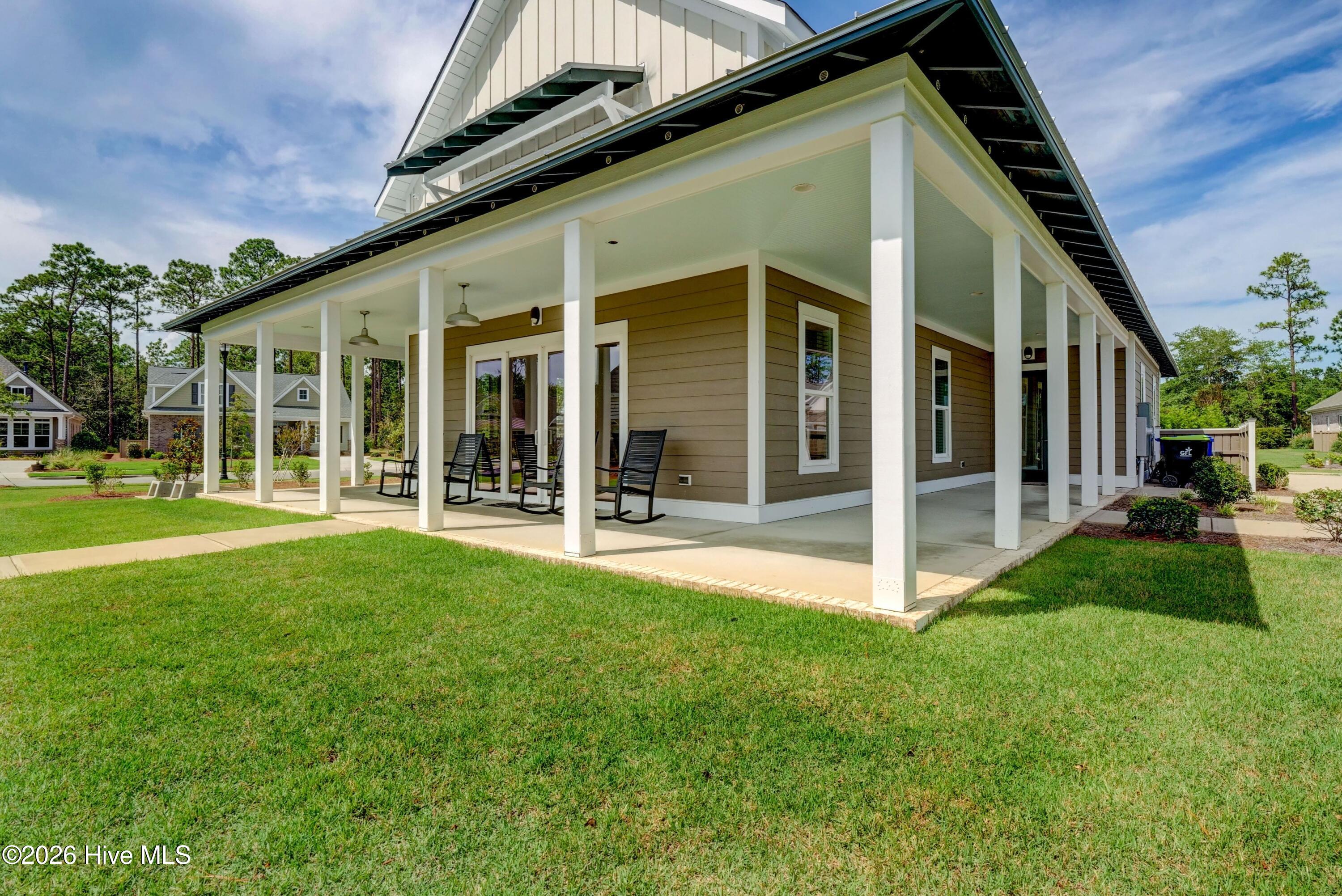 100561257 | Photo 29