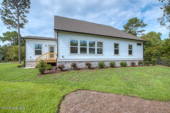 100524734 | Photo 40