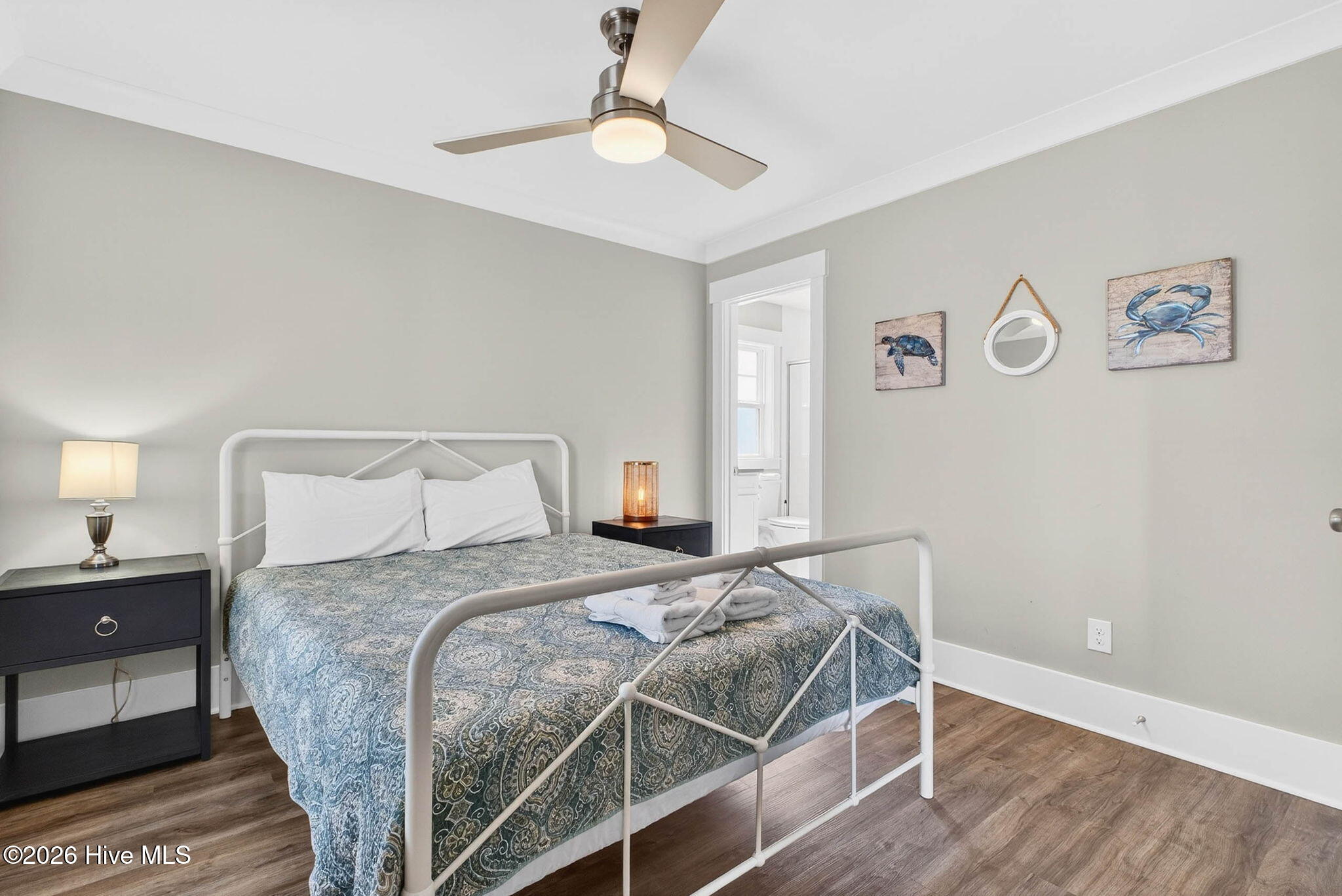 100565518 | Photo 16