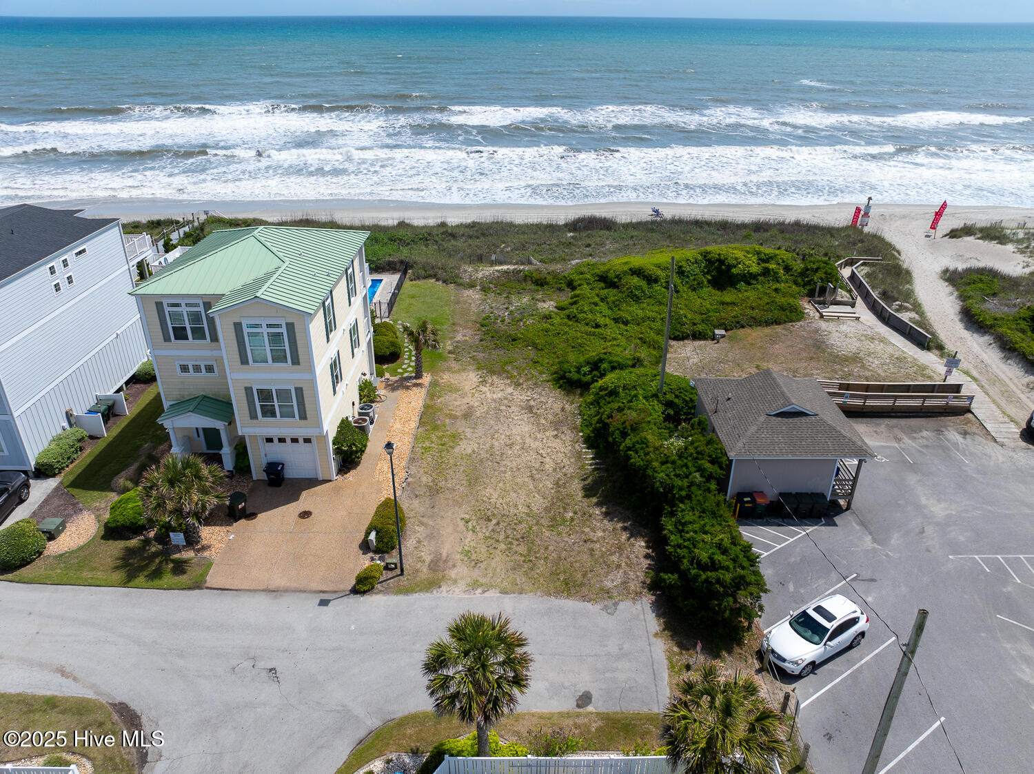 111 Ocean Shore Lane,Pine Knoll Shores