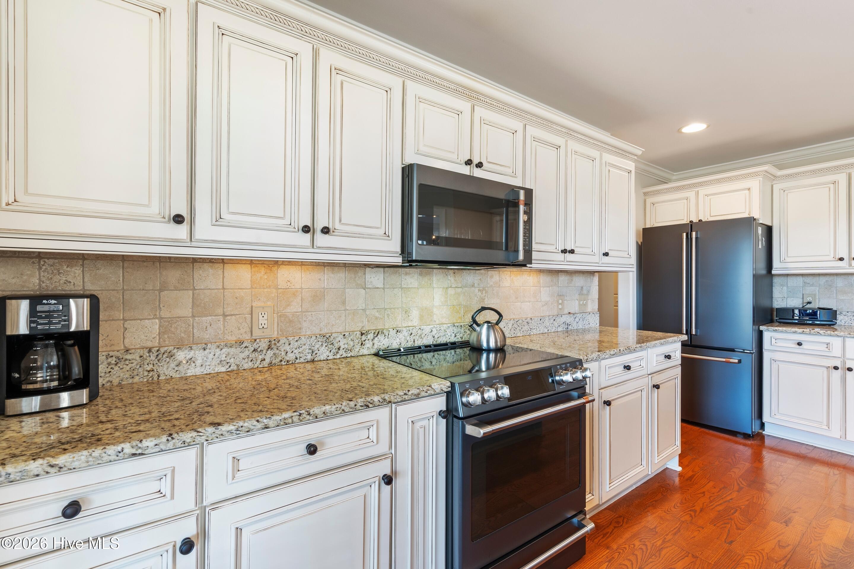 100549552 | Photo 26