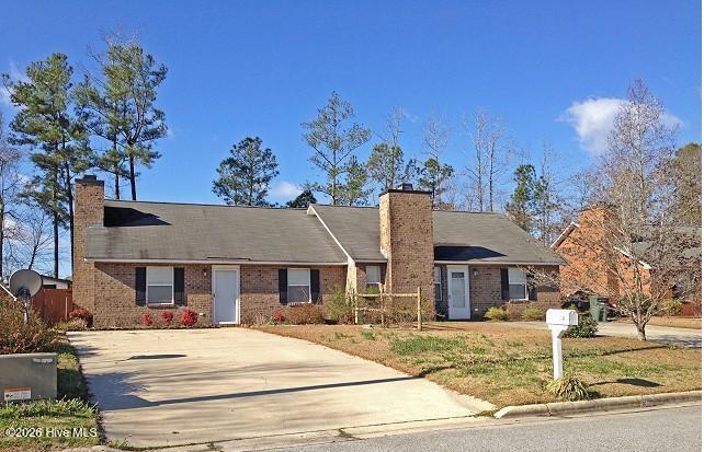Exterior photo of 1801 Summerhaven Drive B, Greenville, NC 27858. MLS: 100589460