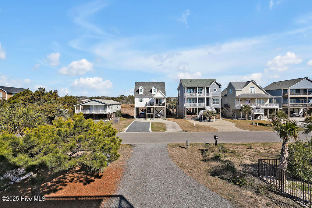 100529088 | Photo 109